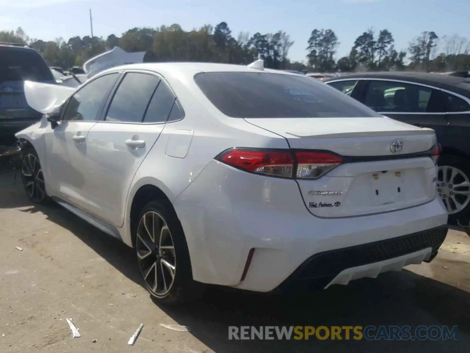 3 Photograph of a damaged car JTDS4RCE0LJ033202 TOYOTA COROLLA 2020