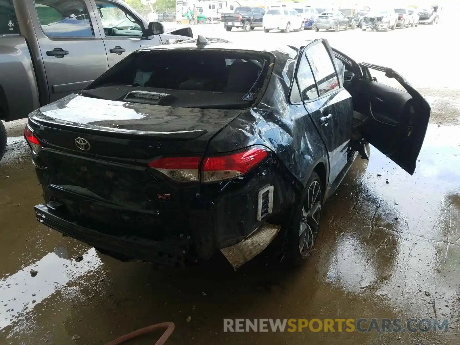 4 Photograph of a damaged car JTDS4RCE0LJ034561 TOYOTA COROLLA 2020