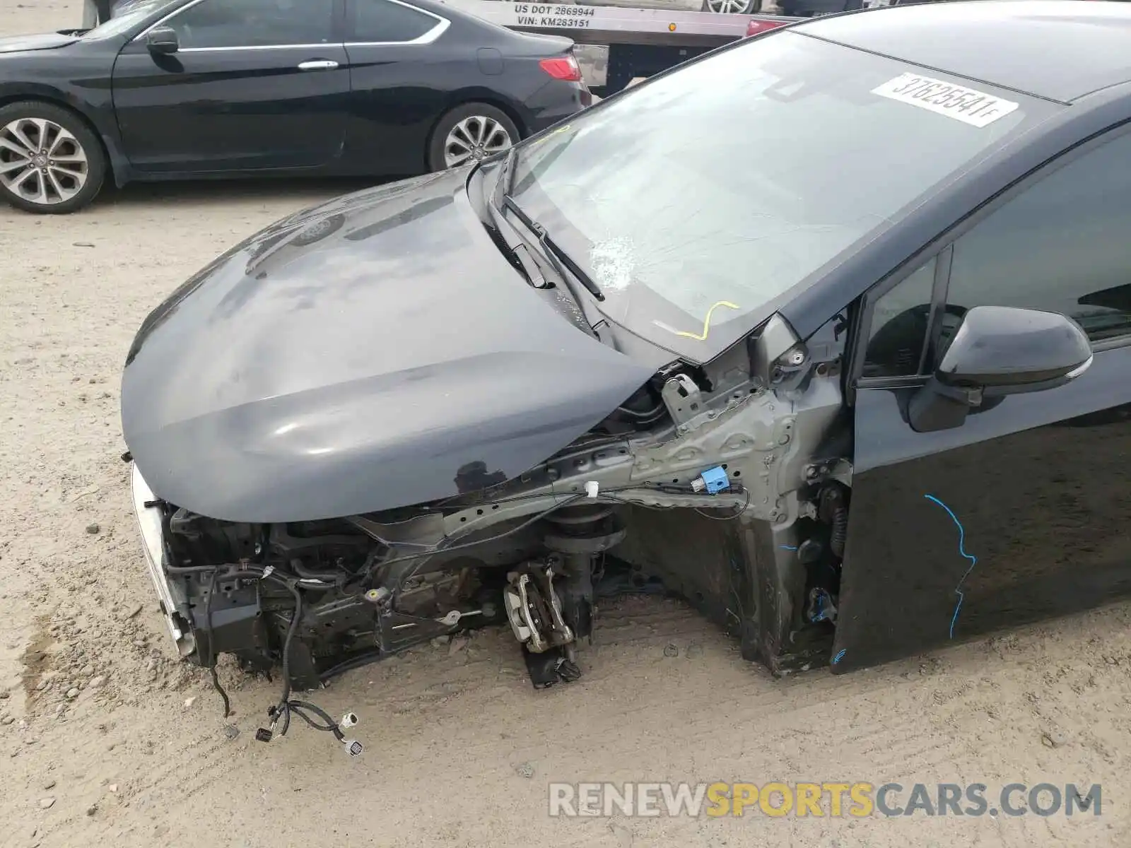 9 Photograph of a damaged car JTDS4RCE0LJ040229 TOYOTA COROLLA 2020