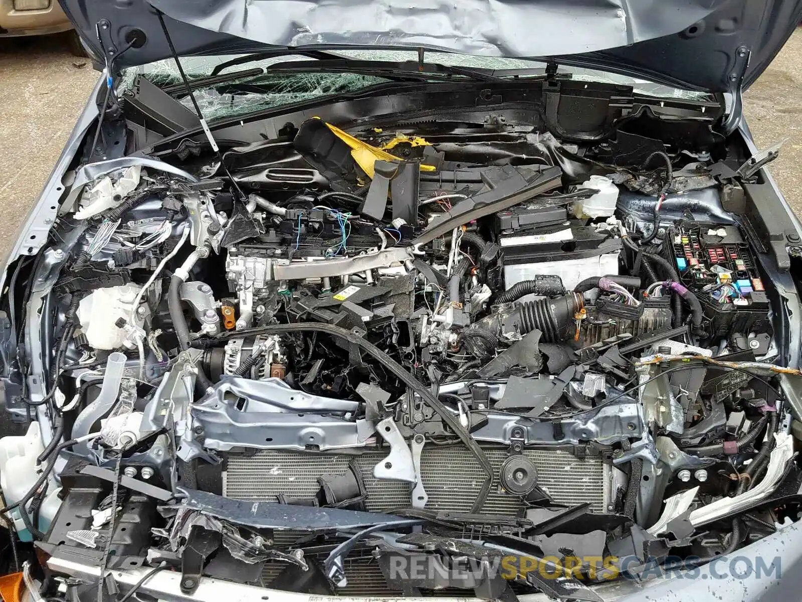 7 Photograph of a damaged car JTDS4RCE0LJ040960 TOYOTA COROLLA 2020