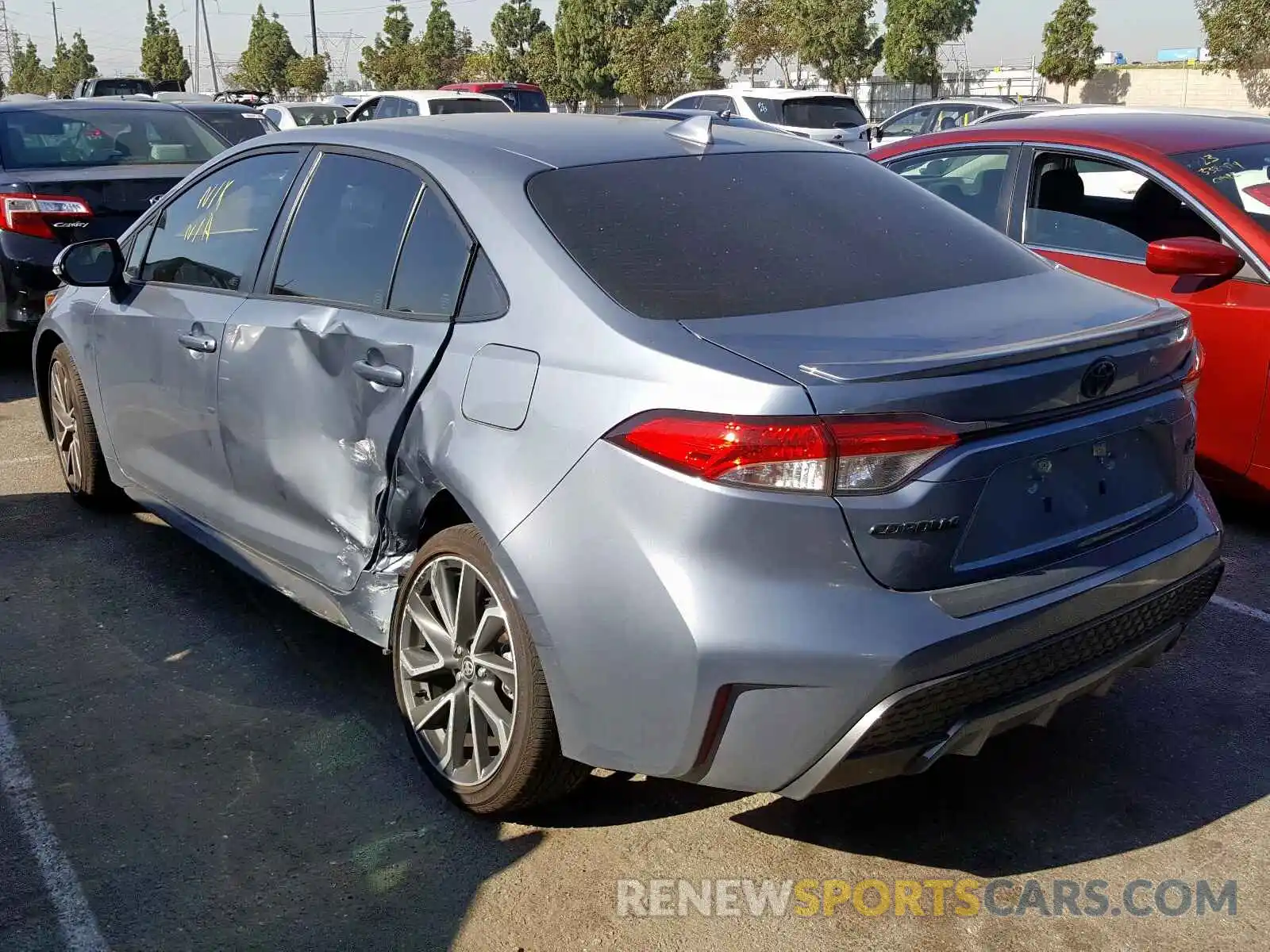 3 Photograph of a damaged car JTDS4RCE0LJ043034 TOYOTA COROLLA 2020