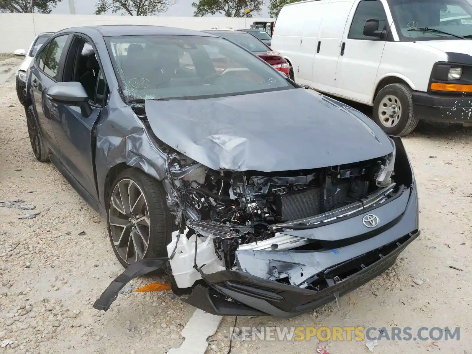 1 Photograph of a damaged car JTDS4RCE0LJ046533 TOYOTA COROLLA 2020