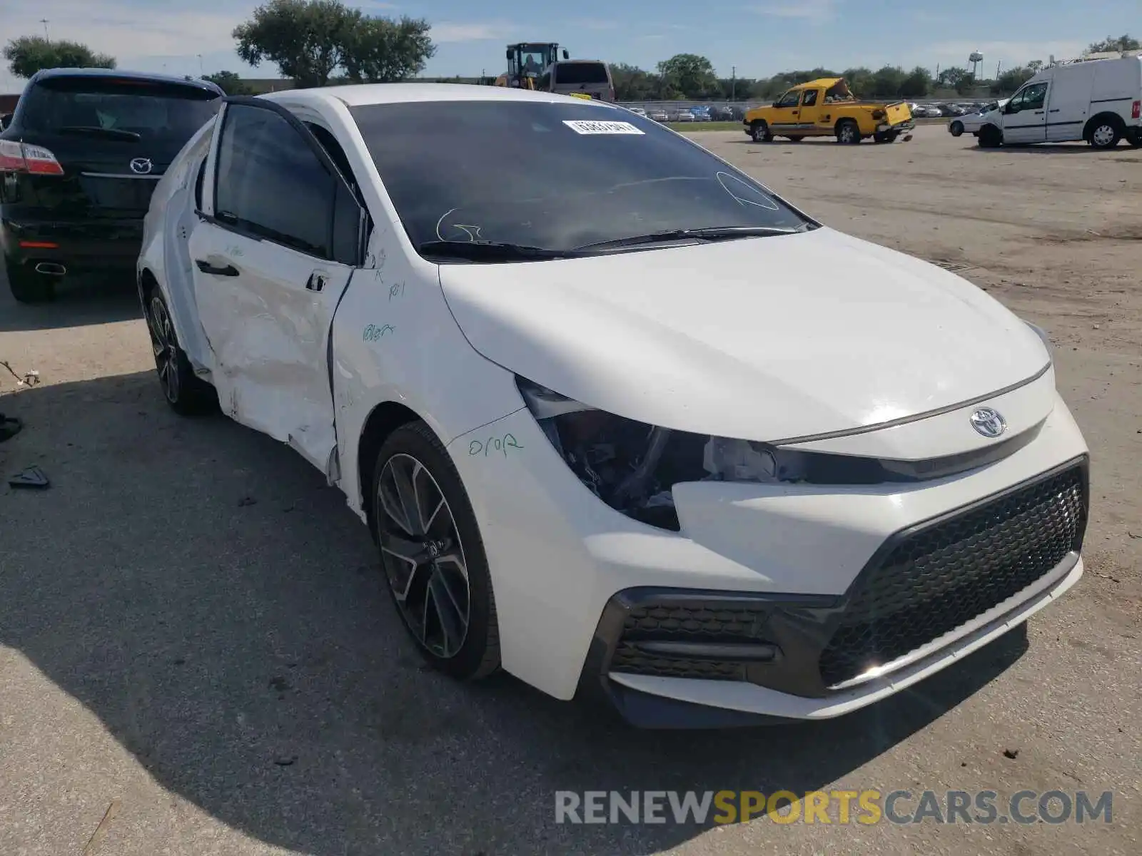 1 Photograph of a damaged car JTDS4RCE1LJ002329 TOYOTA COROLLA 2020