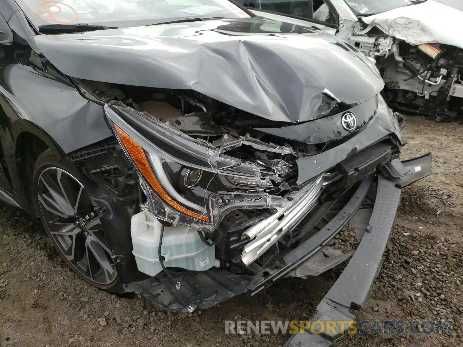 9 Photograph of a damaged car JTDS4RCE1LJ002931 TOYOTA COROLLA 2020