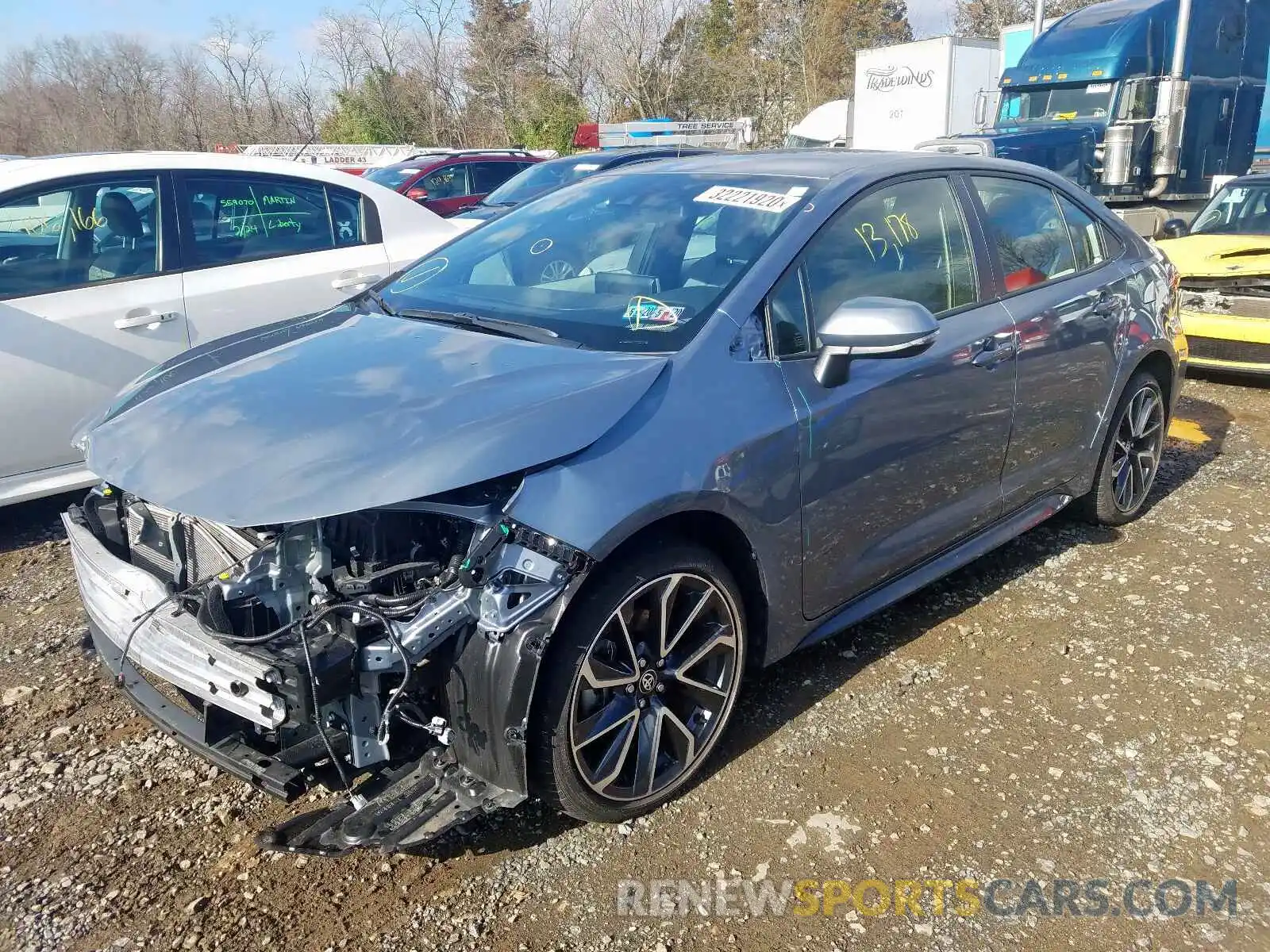 2 Photograph of a damaged car JTDS4RCE1LJ003299 TOYOTA COROLLA 2020