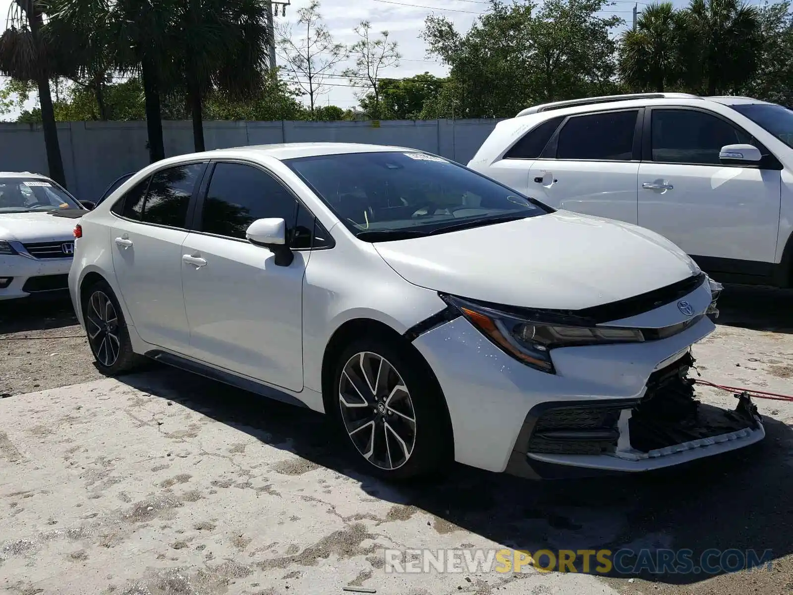 1 Photograph of a damaged car JTDS4RCE1LJ004923 TOYOTA COROLLA 2020