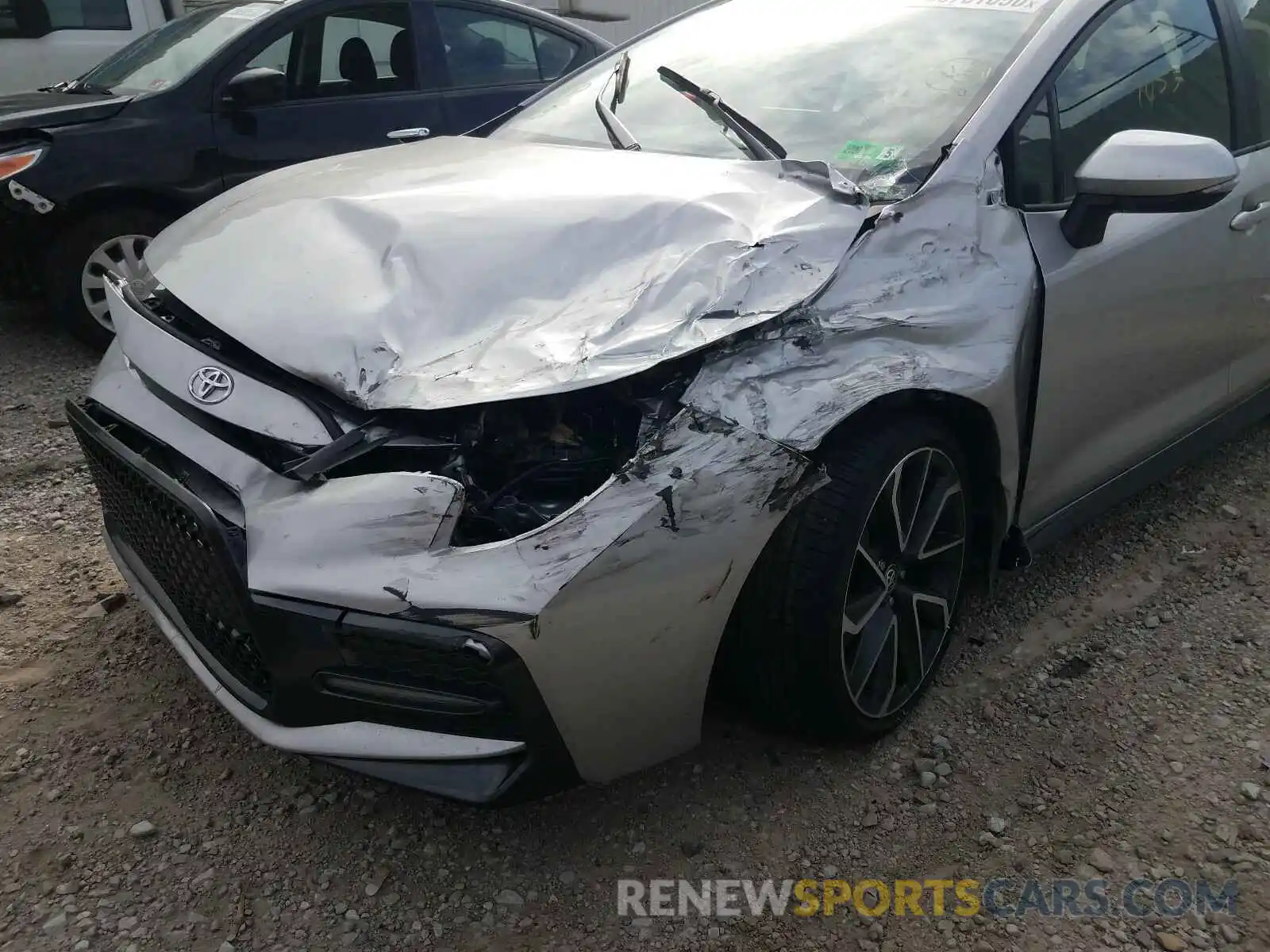 9 Photograph of a damaged car JTDS4RCE1LJ005523 TOYOTA COROLLA 2020