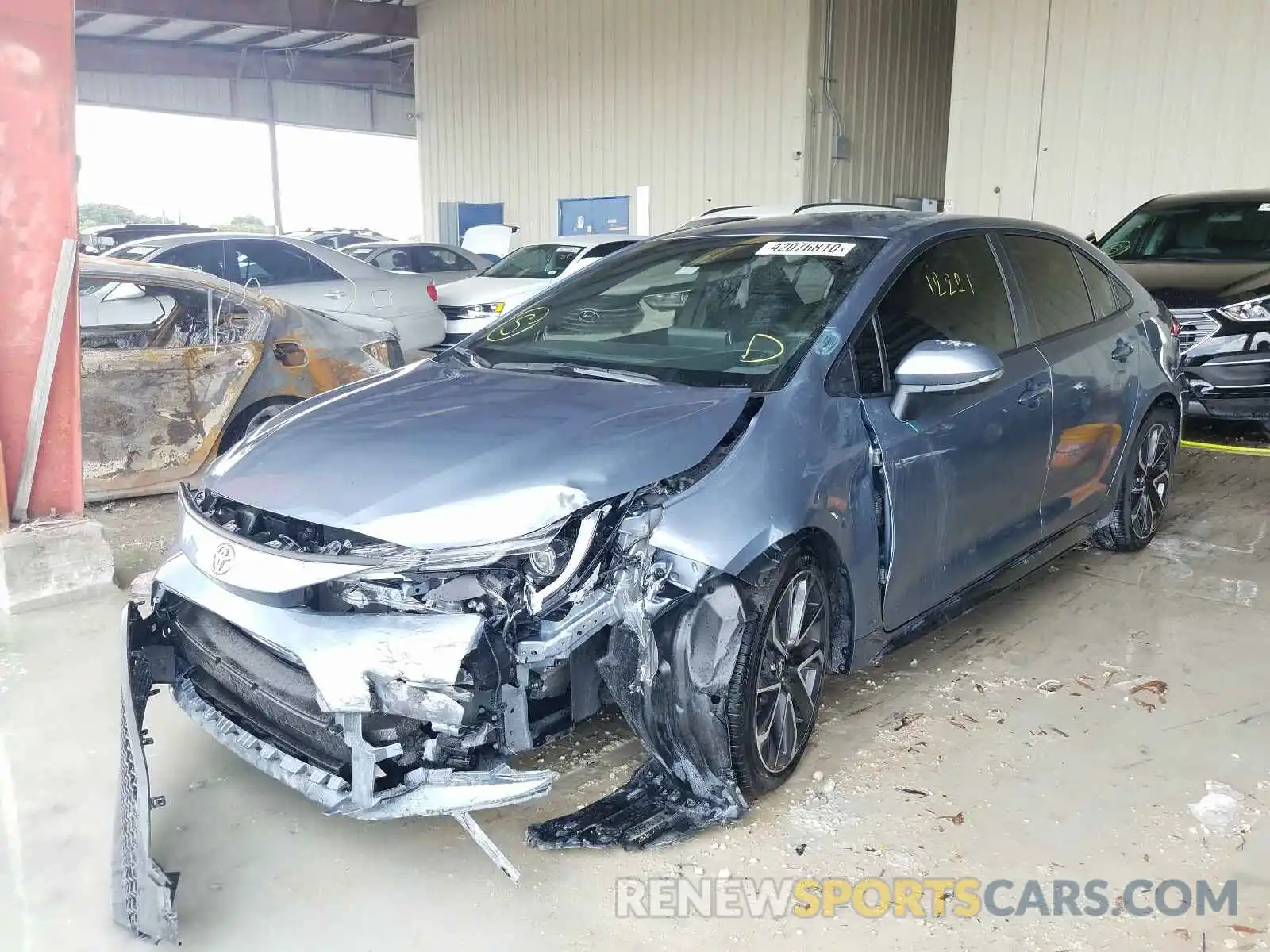 2 Photograph of a damaged car JTDS4RCE1LJ006008 TOYOTA COROLLA 2020