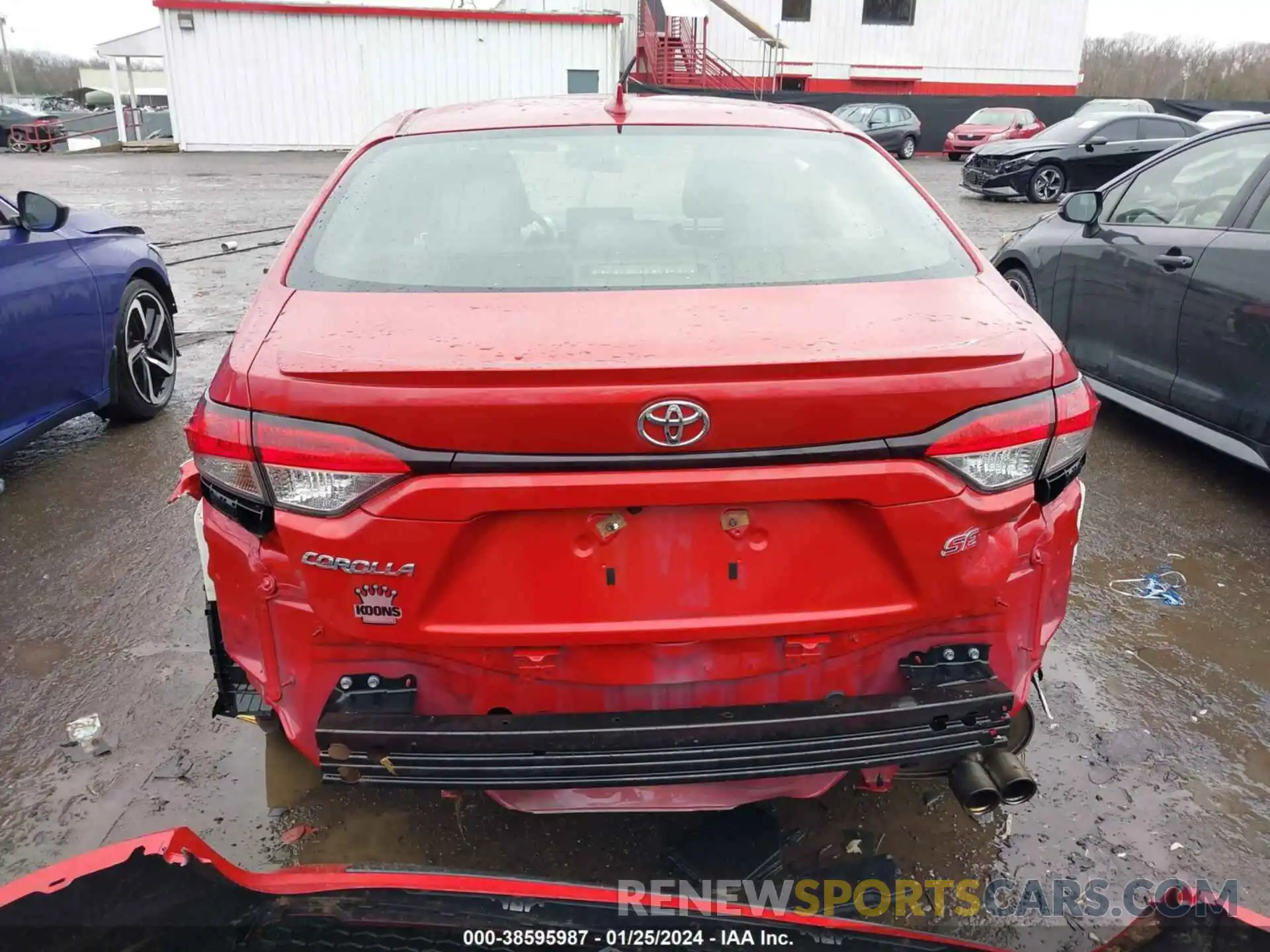 17 Photograph of a damaged car JTDS4RCE1LJ006672 TOYOTA COROLLA 2020