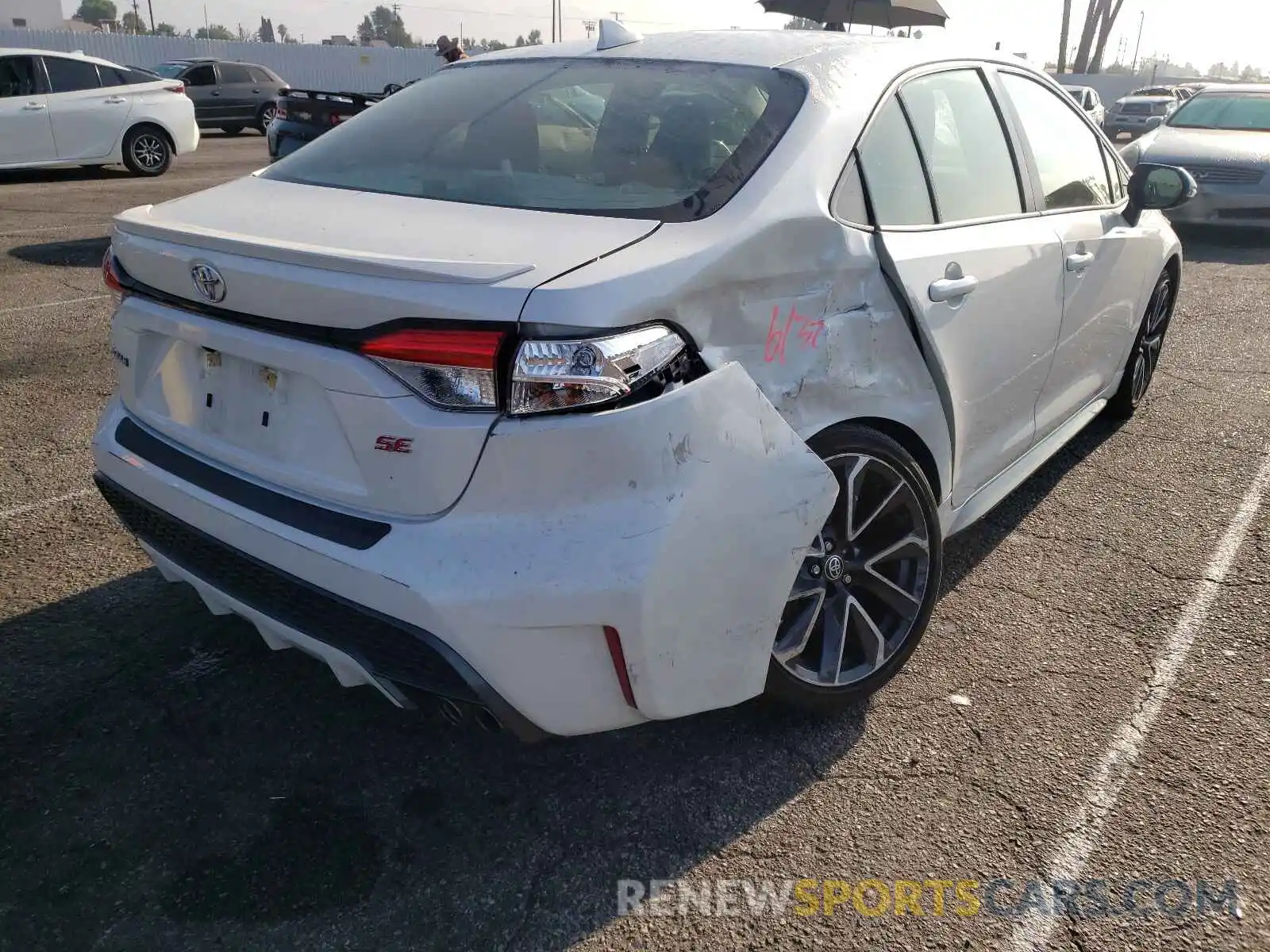 4 Photograph of a damaged car JTDS4RCE1LJ007272 TOYOTA COROLLA 2020