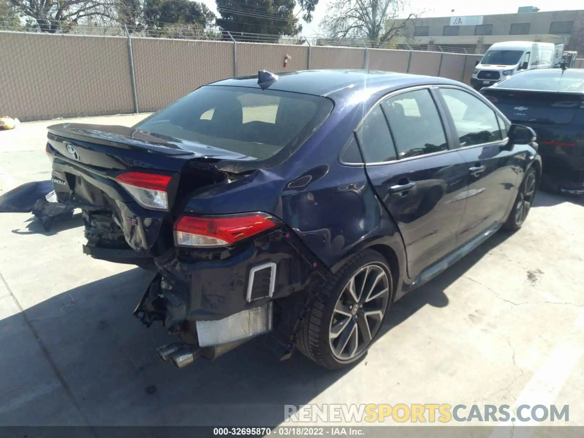 4 Photograph of a damaged car JTDS4RCE1LJ010429 TOYOTA COROLLA 2020