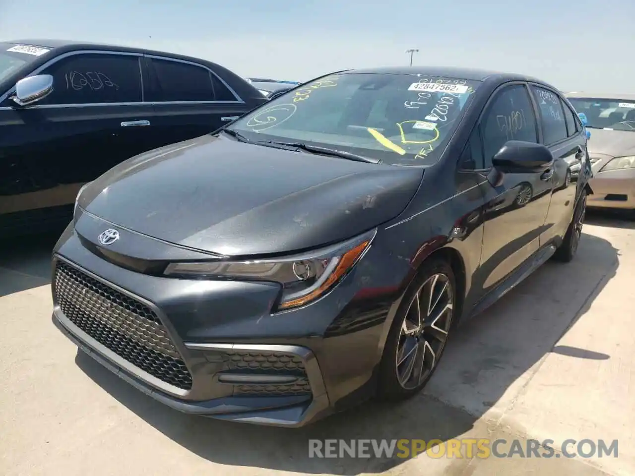 2 Photograph of a damaged car JTDS4RCE1LJ010799 TOYOTA COROLLA 2020