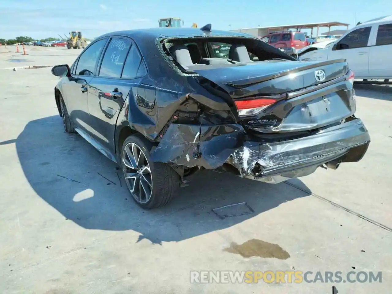 3 Photograph of a damaged car JTDS4RCE1LJ010799 TOYOTA COROLLA 2020