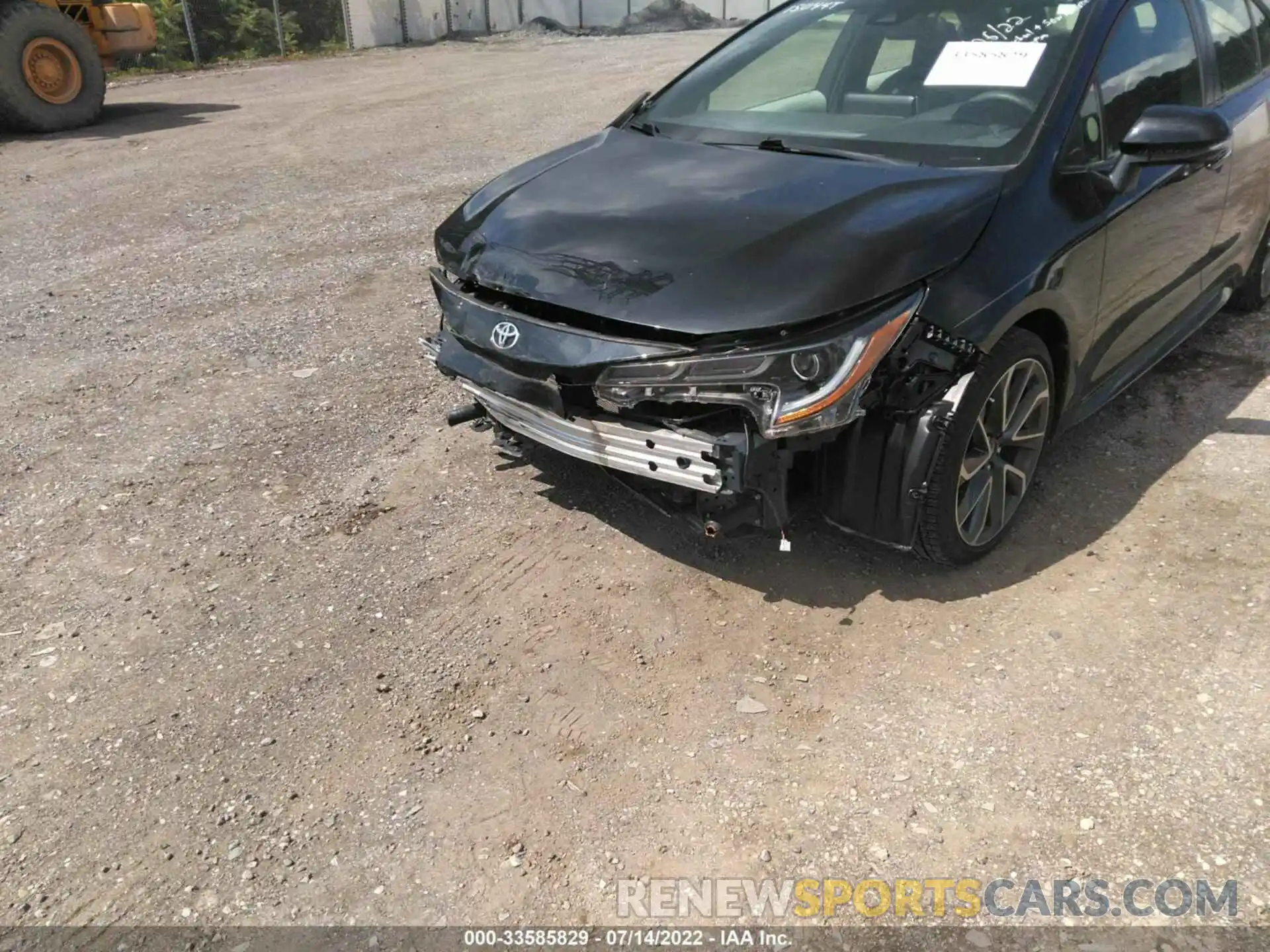 6 Photograph of a damaged car JTDS4RCE1LJ011385 TOYOTA COROLLA 2020