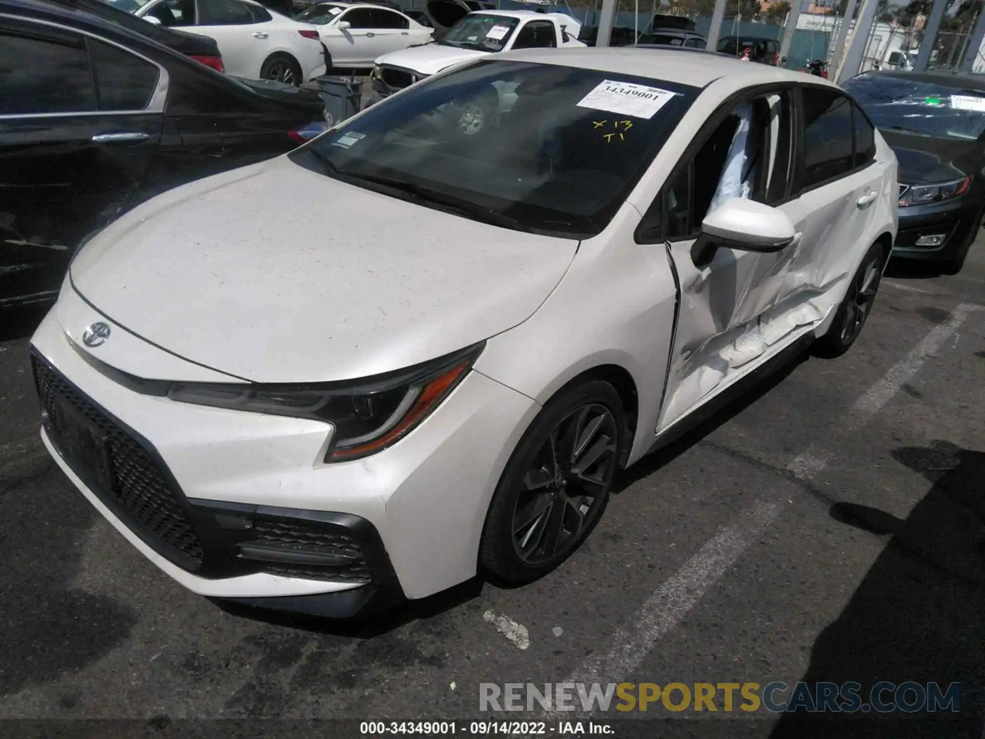 2 Photograph of a damaged car JTDS4RCE1LJ013329 TOYOTA COROLLA 2020