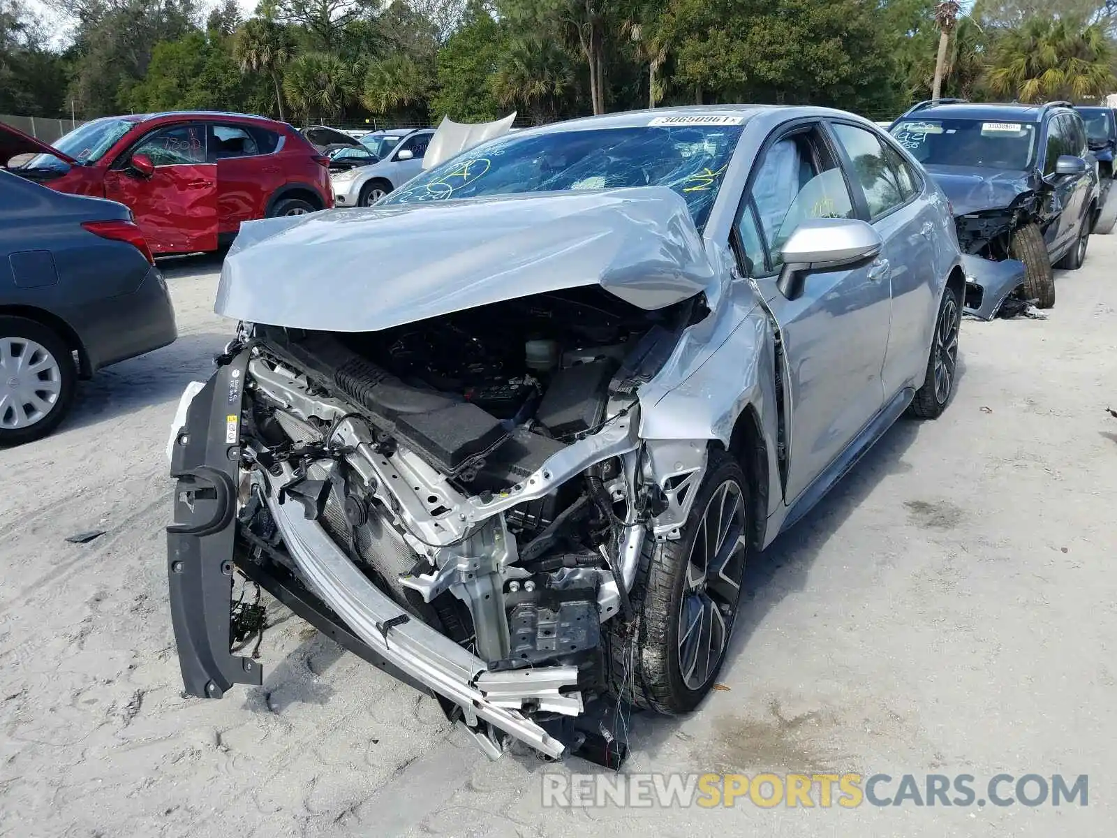 2 Photograph of a damaged car JTDS4RCE1LJ013735 TOYOTA COROLLA 2020