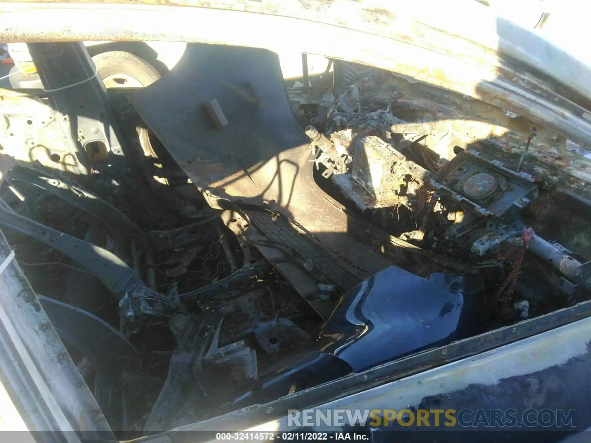 5 Photograph of a damaged car JTDS4RCE1LJ015808 TOYOTA COROLLA 2020