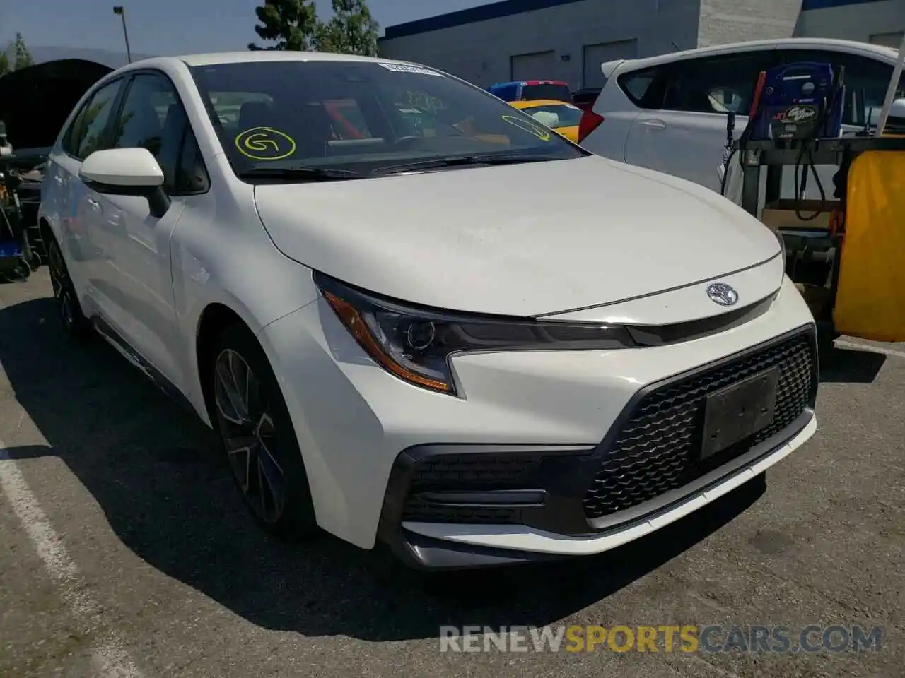 1 Photograph of a damaged car JTDS4RCE1LJ015937 TOYOTA COROLLA 2020