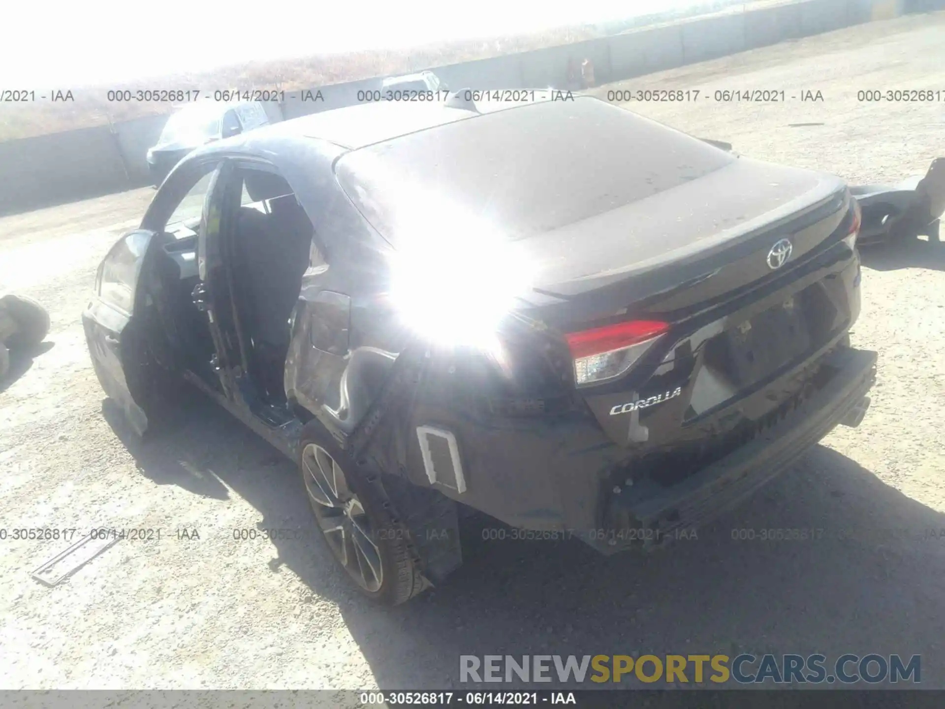 3 Photograph of a damaged car JTDS4RCE1LJ017946 TOYOTA COROLLA 2020