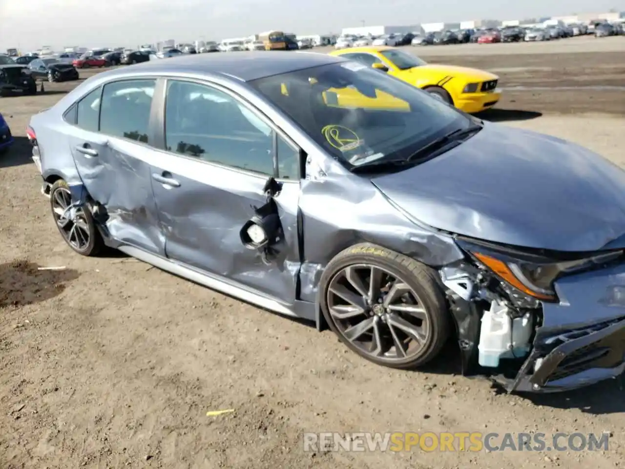 9 Photograph of a damaged car JTDS4RCE1LJ018613 TOYOTA COROLLA 2020