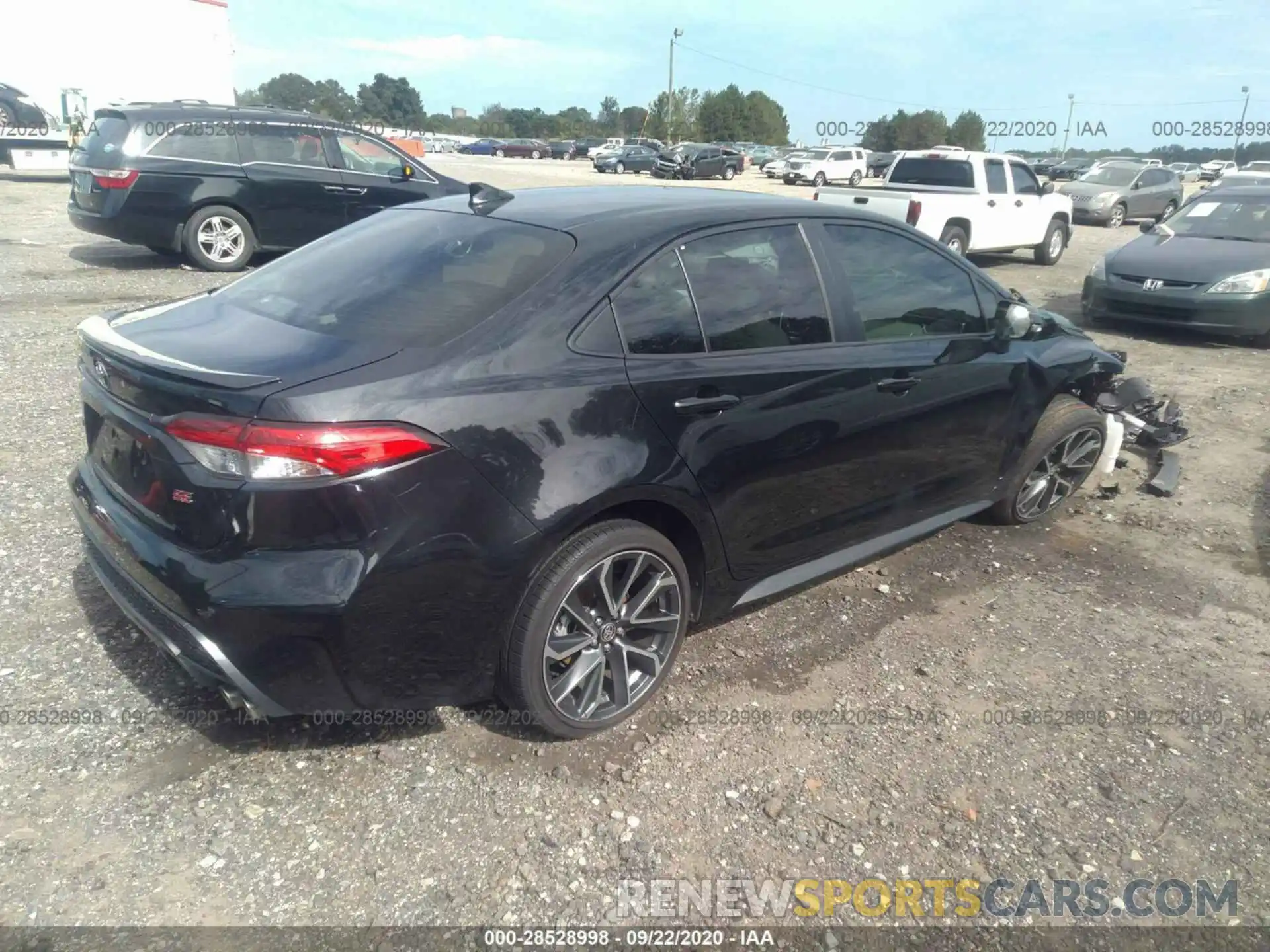 4 Photograph of a damaged car JTDS4RCE1LJ019437 TOYOTA COROLLA 2020