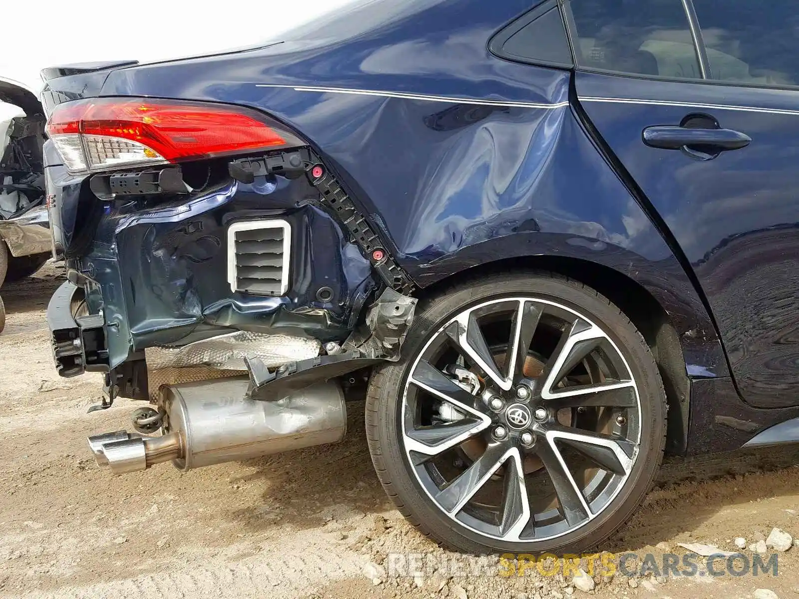 9 Photograph of a damaged car JTDS4RCE1LJ023665 TOYOTA COROLLA 2020