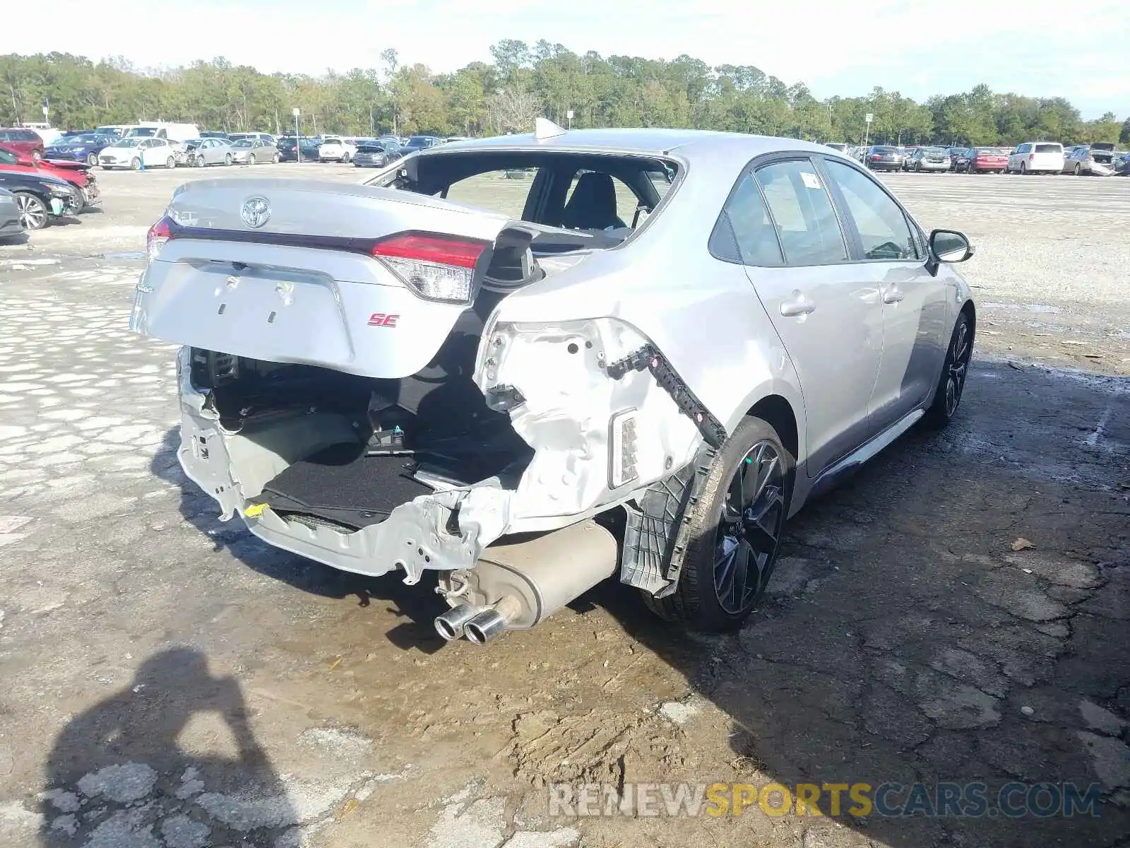 4 Photograph of a damaged car JTDS4RCE1LJ025917 TOYOTA COROLLA 2020