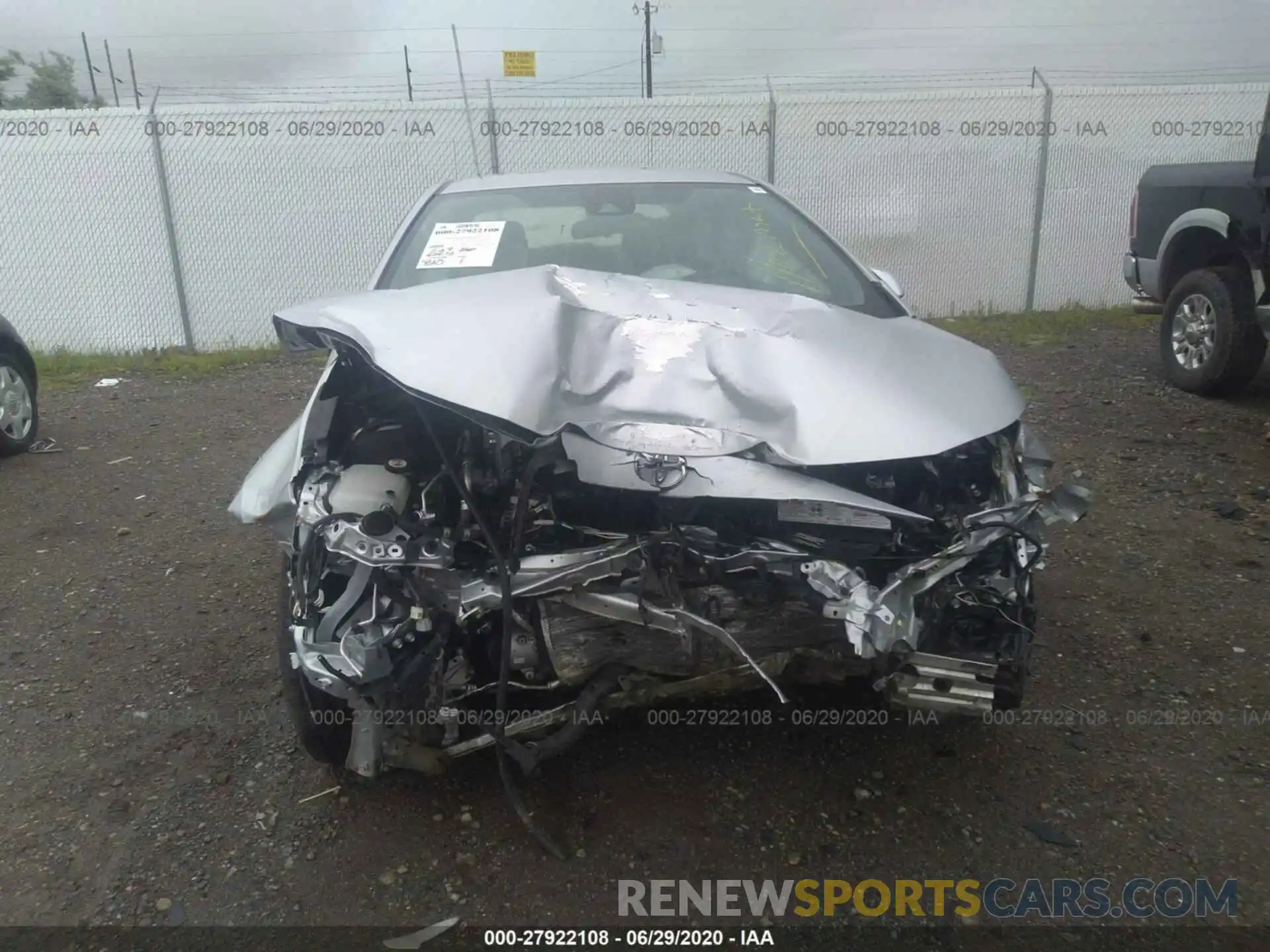 6 Photograph of a damaged car JTDS4RCE1LJ029515 TOYOTA COROLLA 2020