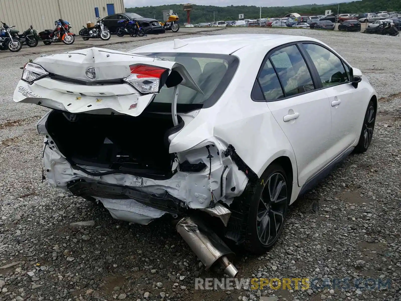 4 Photograph of a damaged car JTDS4RCE1LJ030423 TOYOTA COROLLA 2020