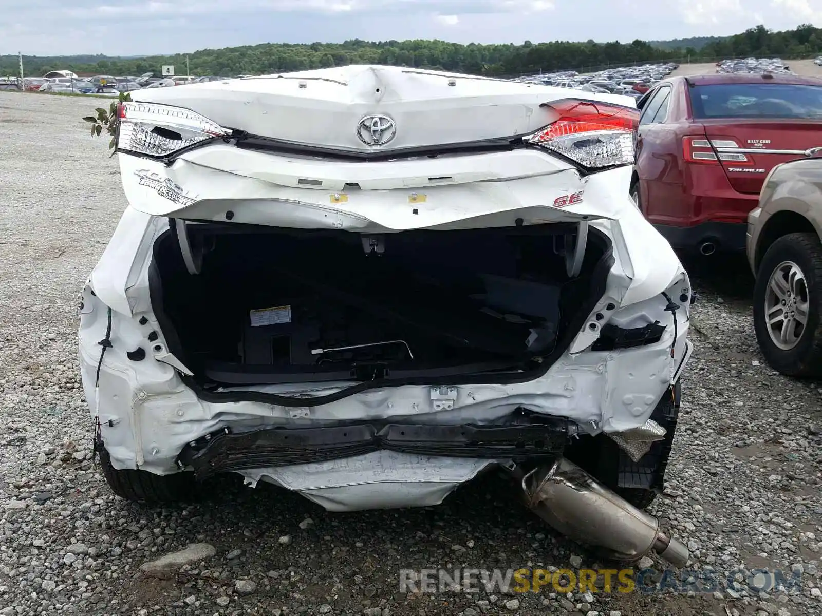 9 Photograph of a damaged car JTDS4RCE1LJ030423 TOYOTA COROLLA 2020