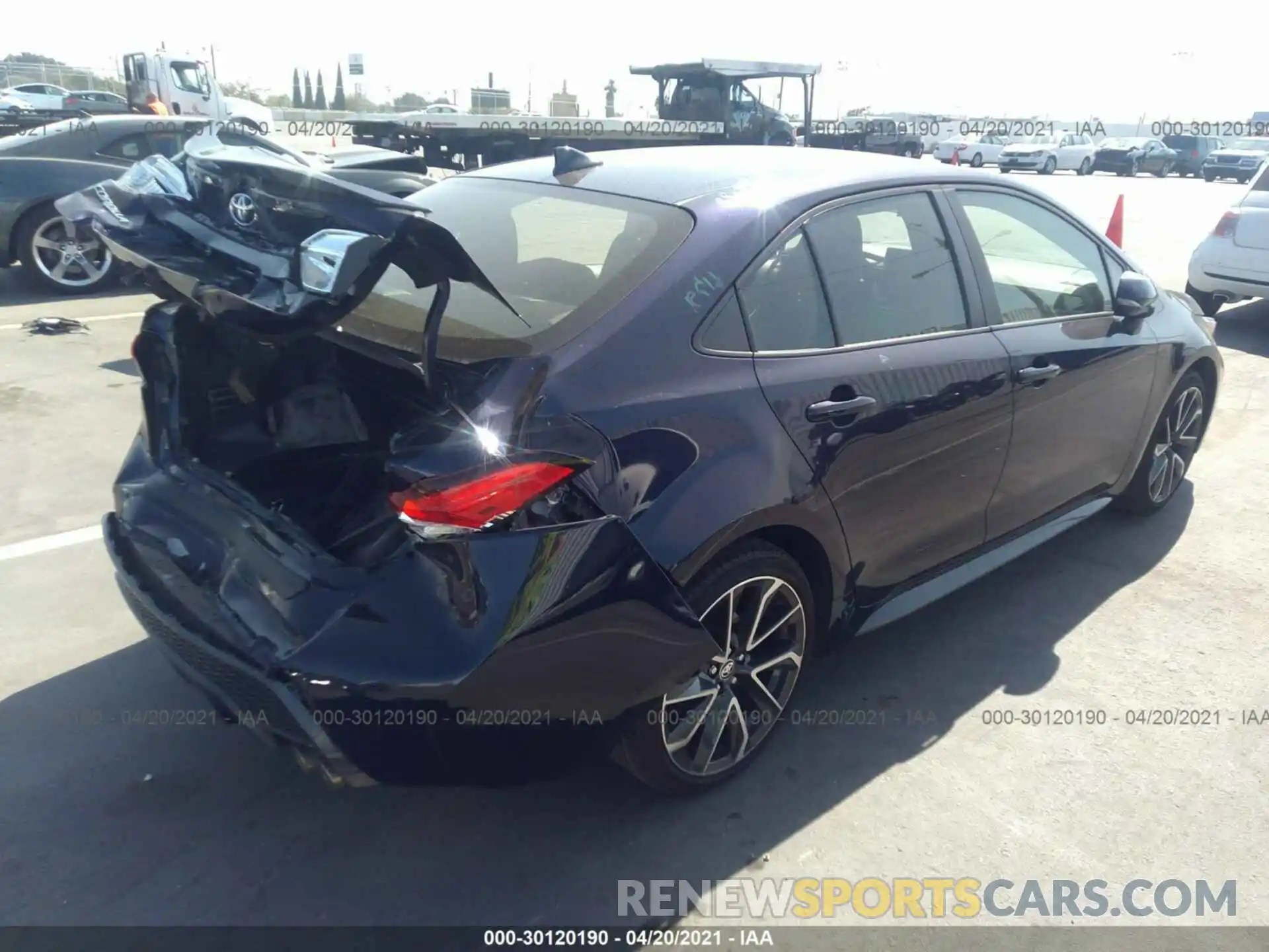 4 Photograph of a damaged car JTDS4RCE1LJ032110 TOYOTA COROLLA 2020