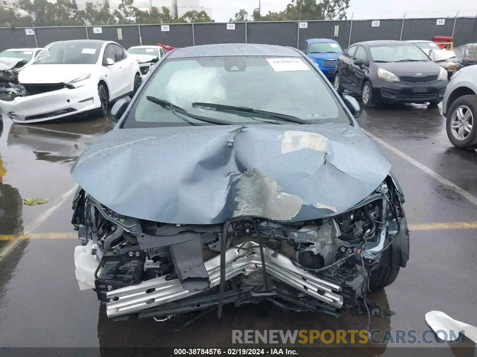 12 Photograph of a damaged car JTDS4RCE1LJ042779 TOYOTA COROLLA 2020