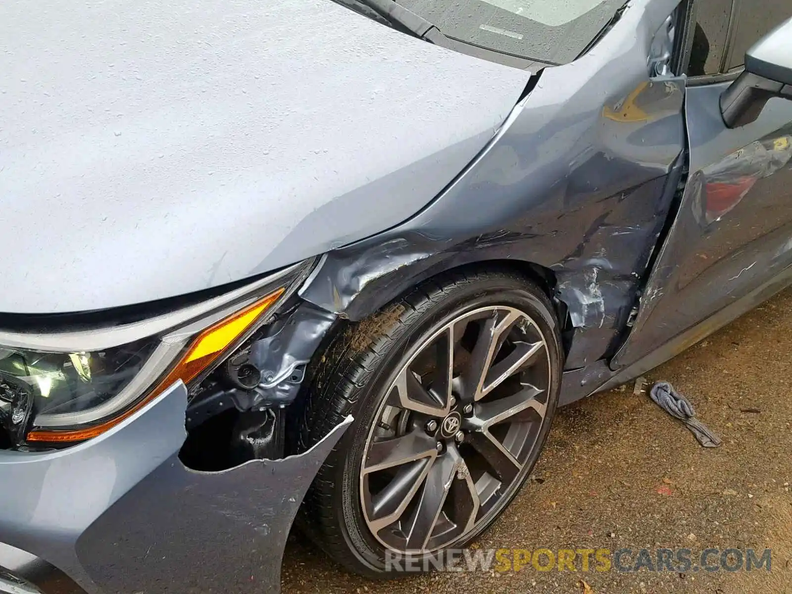 9 Photograph of a damaged car JTDS4RCE2LJ004350 TOYOTA COROLLA 2020