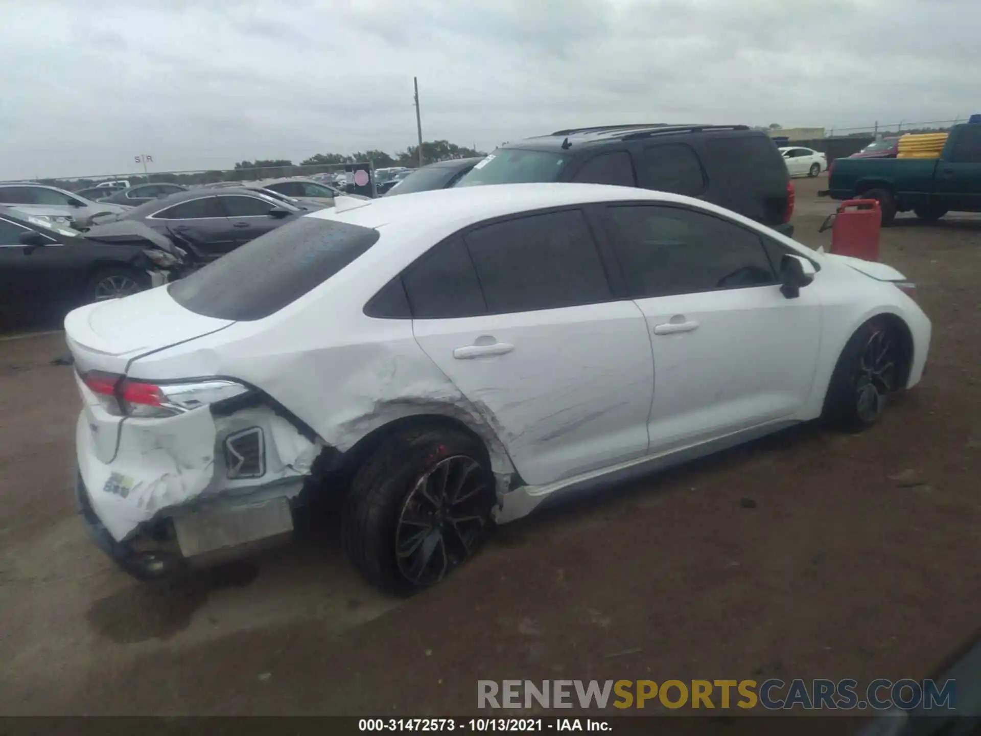 6 Photograph of a damaged car JTDS4RCE2LJ005515 TOYOTA COROLLA 2020