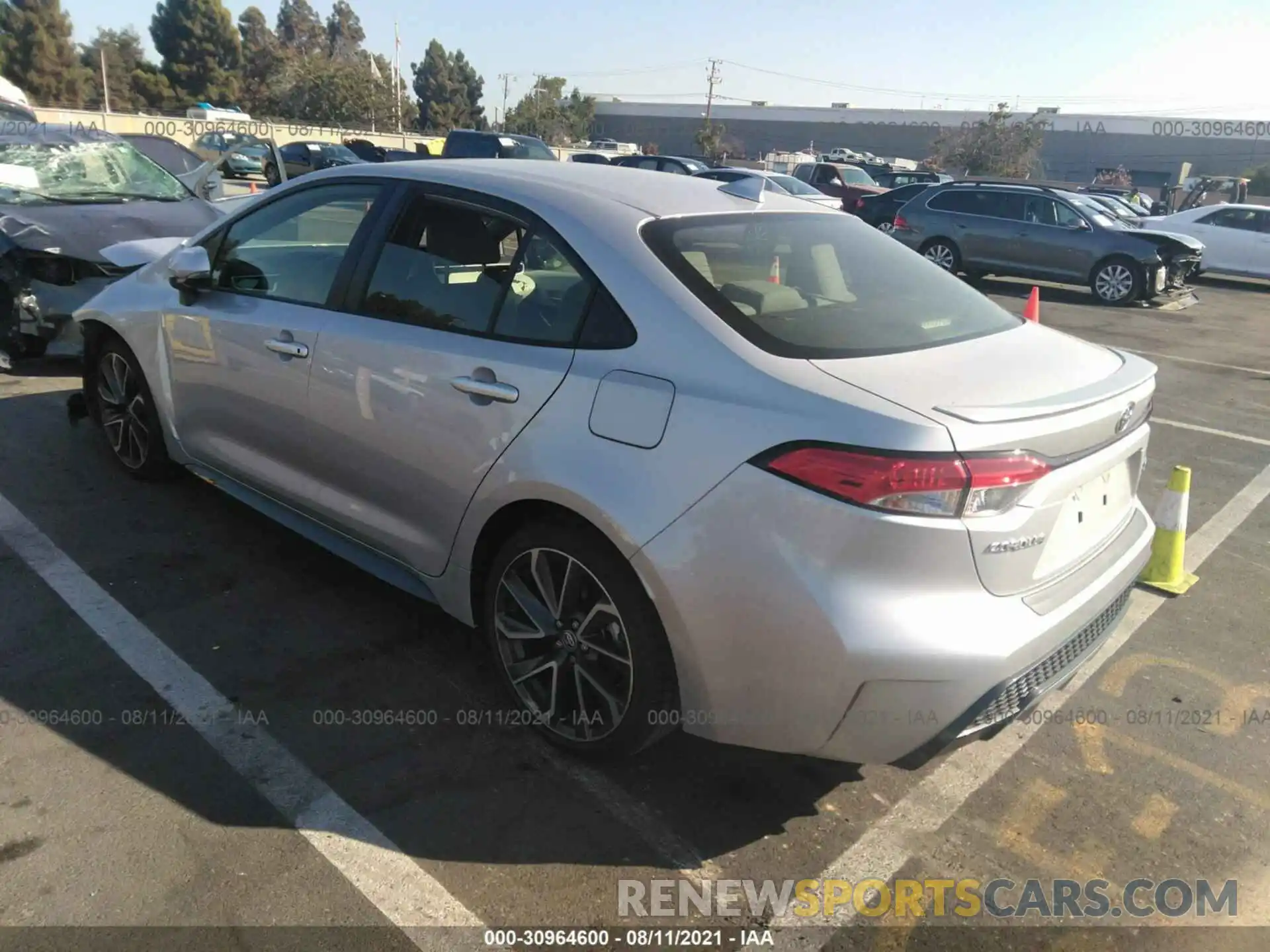 3 Photograph of a damaged car JTDS4RCE2LJ007376 TOYOTA COROLLA 2020