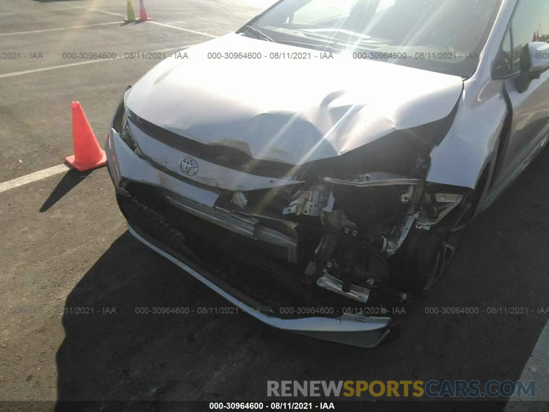 6 Photograph of a damaged car JTDS4RCE2LJ007376 TOYOTA COROLLA 2020