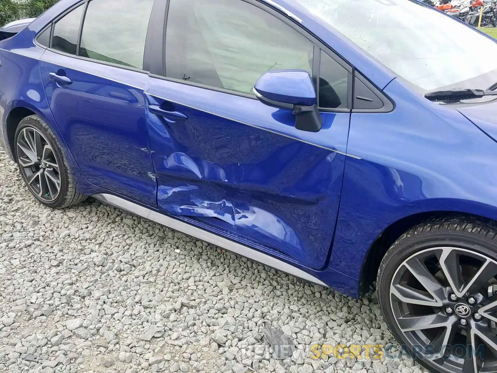 9 Photograph of a damaged car JTDS4RCE2LJ010407 TOYOTA COROLLA 2020