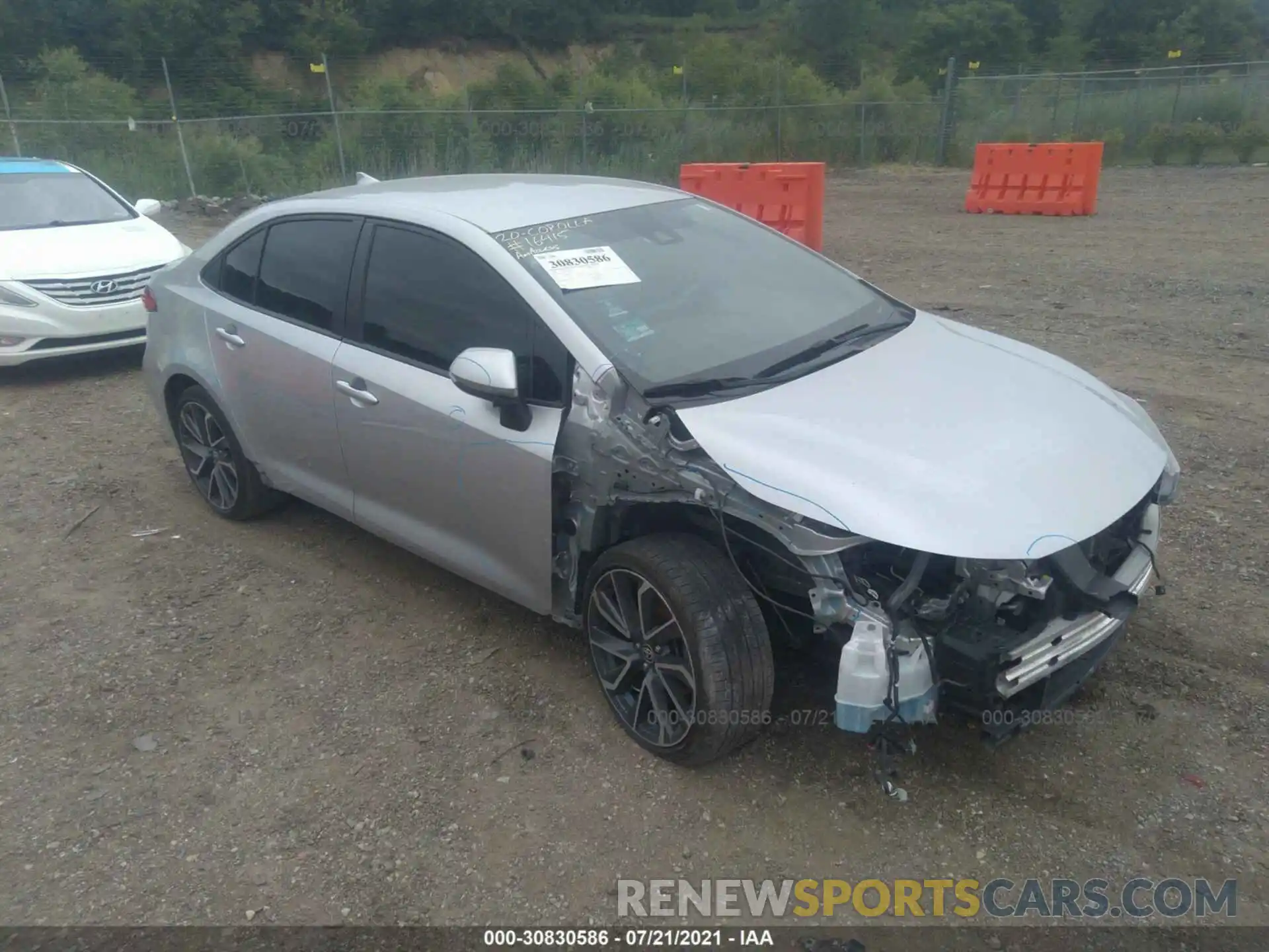 1 Photograph of a damaged car JTDS4RCE2LJ011492 TOYOTA COROLLA 2020