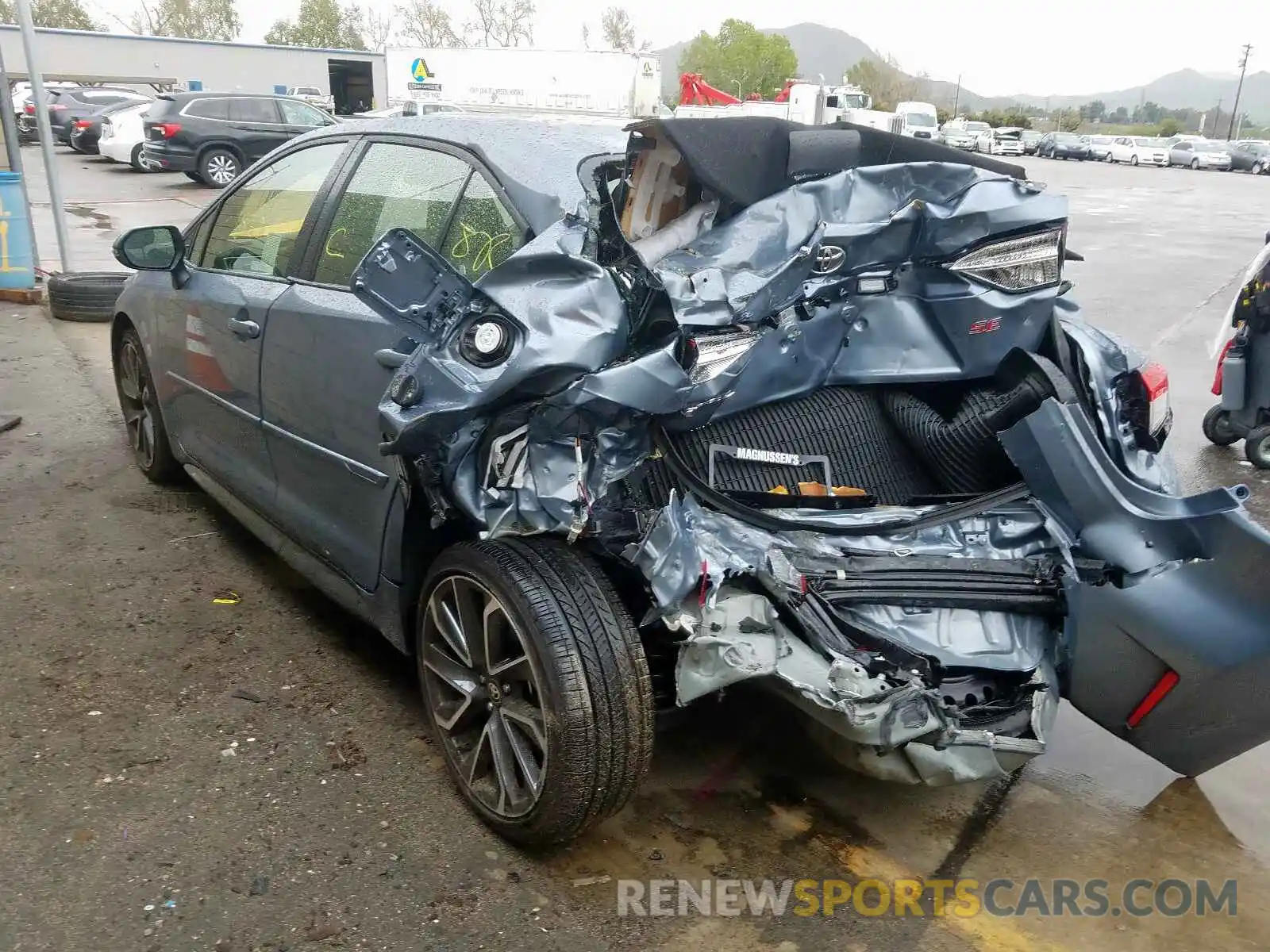 3 Photograph of a damaged car JTDS4RCE2LJ012545 TOYOTA COROLLA 2020