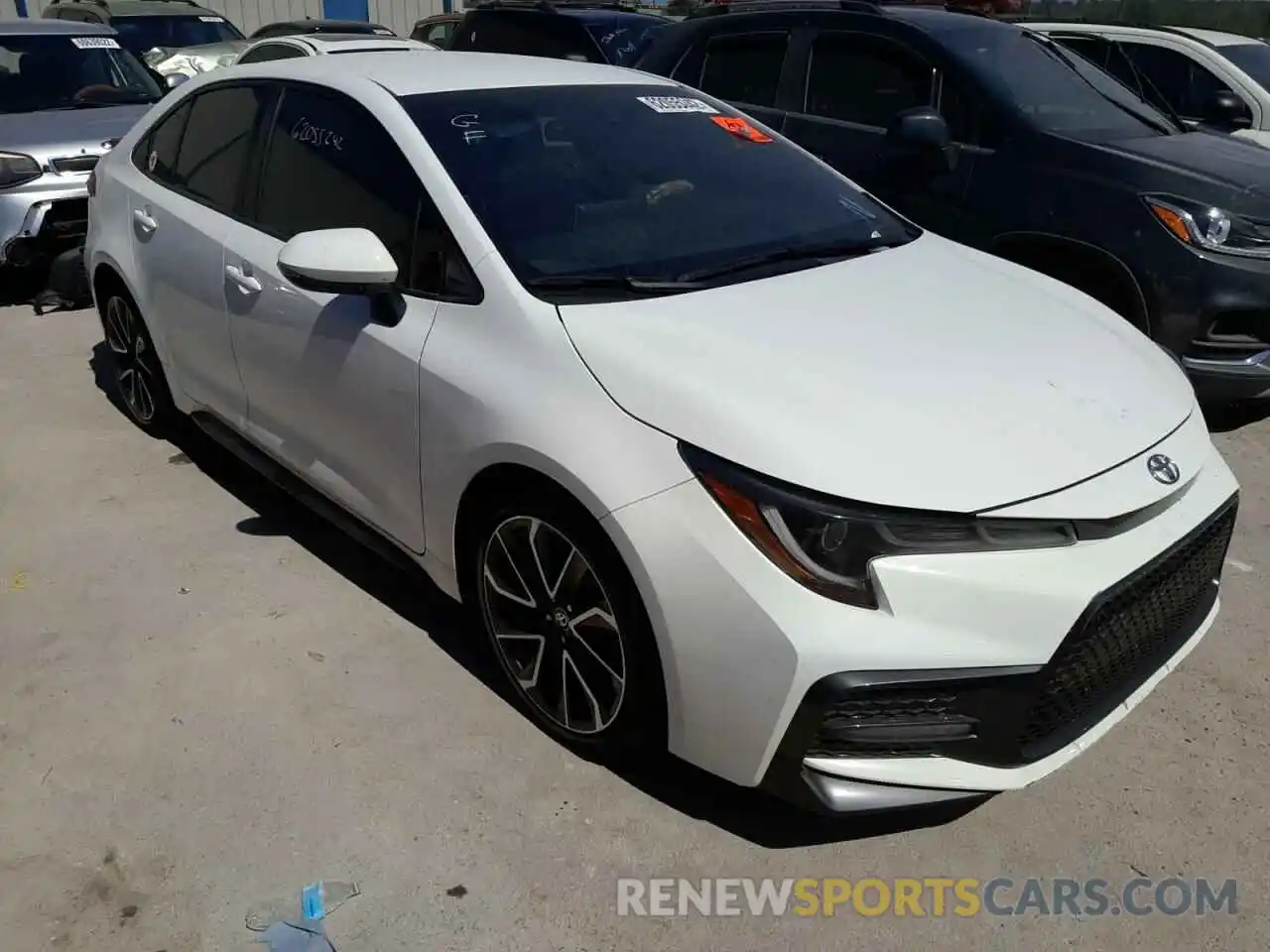 1 Photograph of a damaged car JTDS4RCE2LJ015056 TOYOTA COROLLA 2020