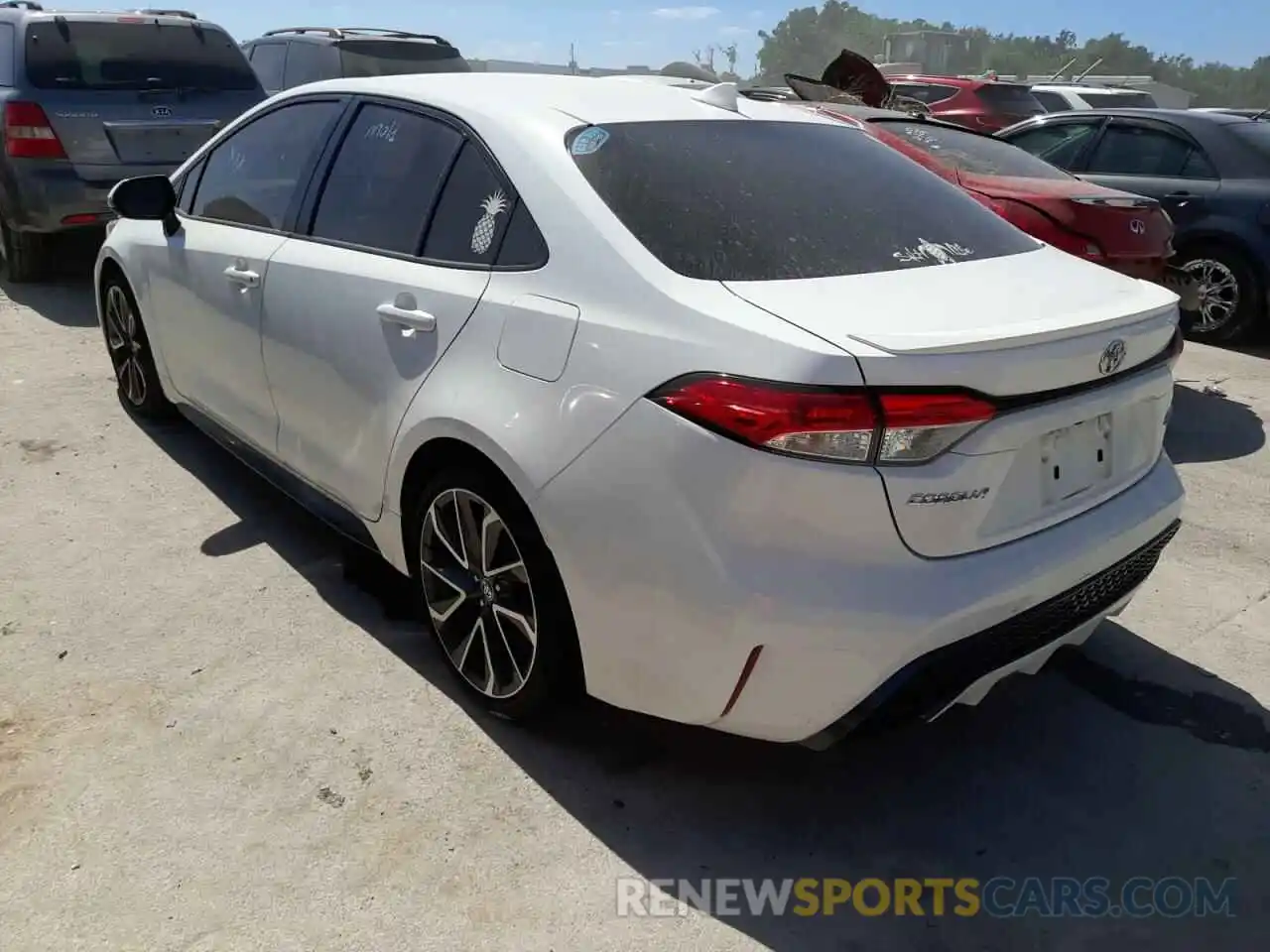 3 Photograph of a damaged car JTDS4RCE2LJ015056 TOYOTA COROLLA 2020