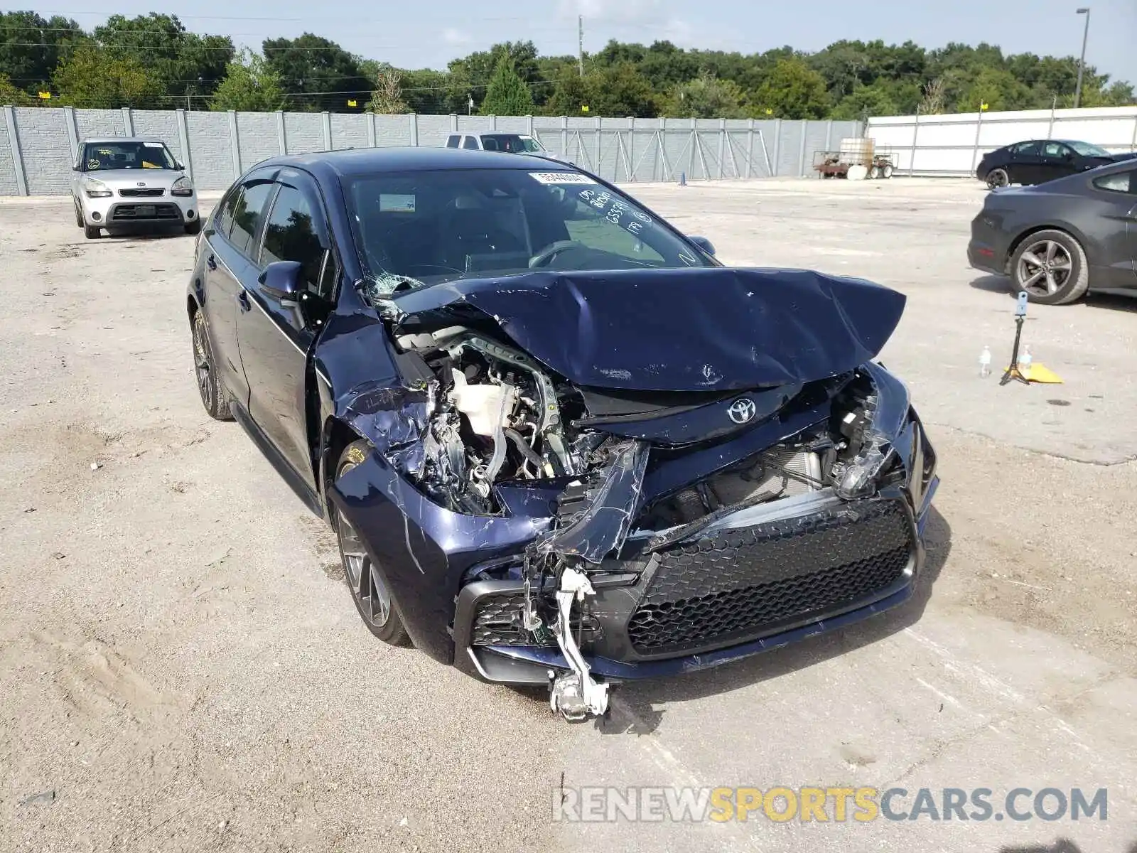 1 Photograph of a damaged car JTDS4RCE2LJ015509 TOYOTA COROLLA 2020