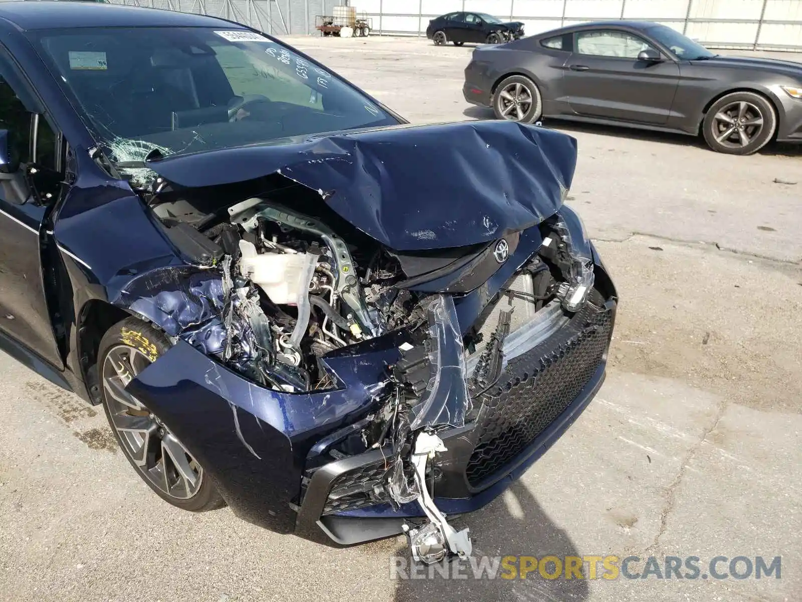 9 Photograph of a damaged car JTDS4RCE2LJ015509 TOYOTA COROLLA 2020