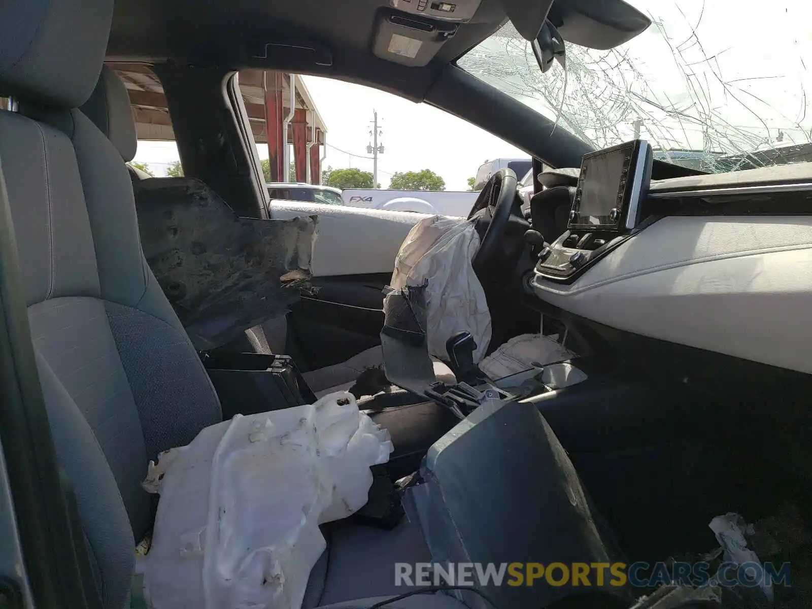 5 Photograph of a damaged car JTDS4RCE2LJ018197 TOYOTA COROLLA 2020