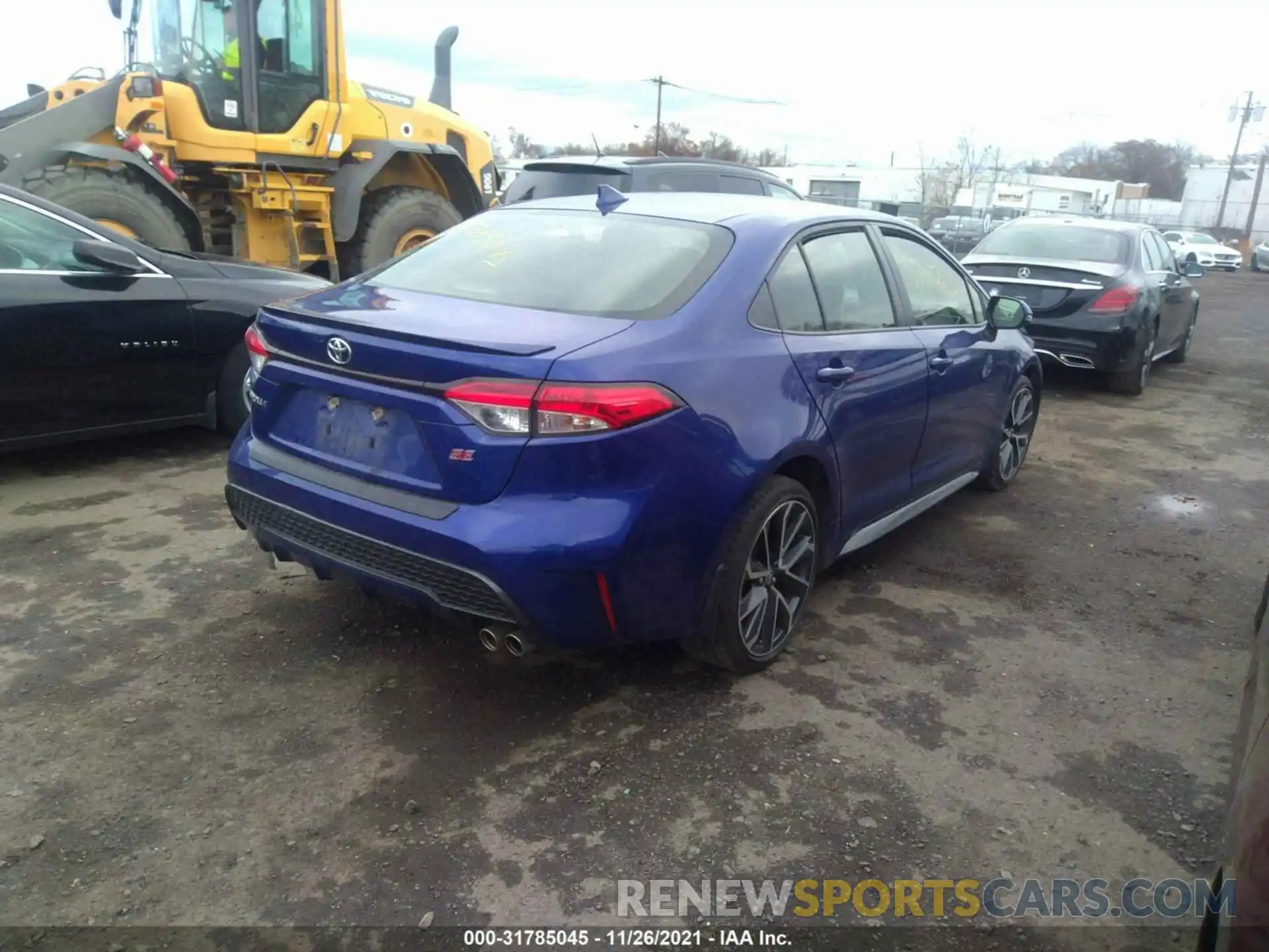 4 Photograph of a damaged car JTDS4RCE2LJ019043 TOYOTA COROLLA 2020