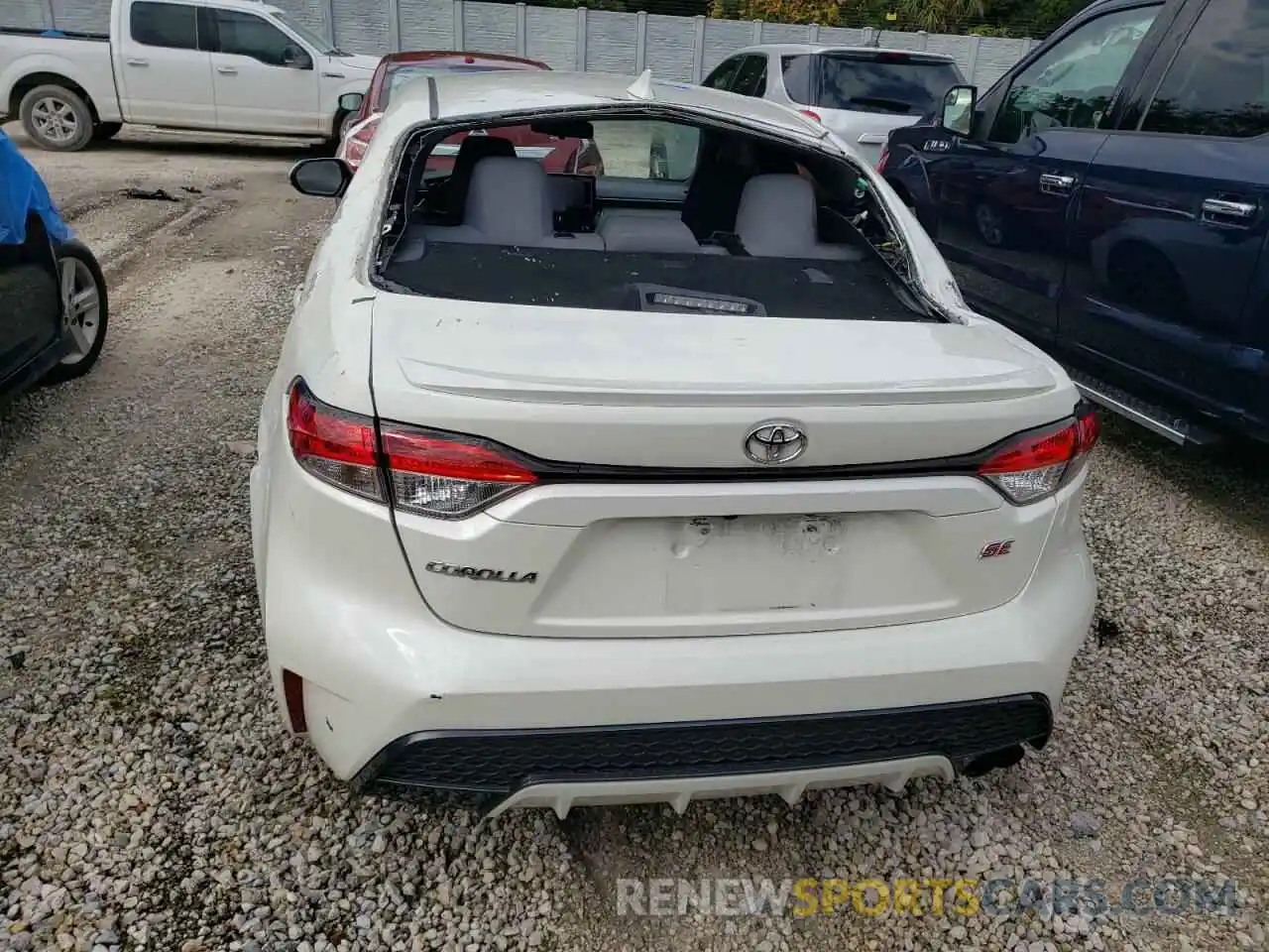 6 Photograph of a damaged car JTDS4RCE2LJ020810 TOYOTA COROLLA 2020