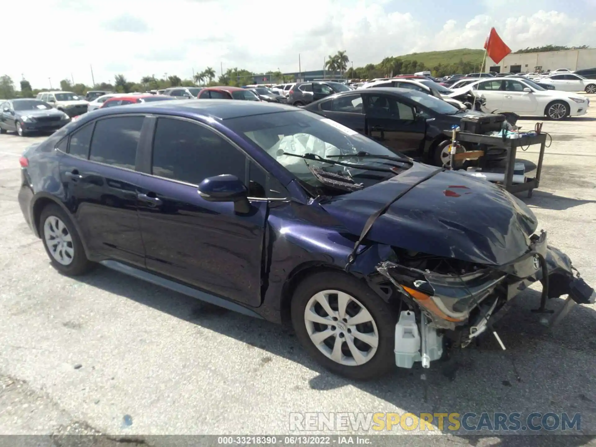 1 Photograph of a damaged car JTDS4RCE2LJ021780 TOYOTA COROLLA 2020