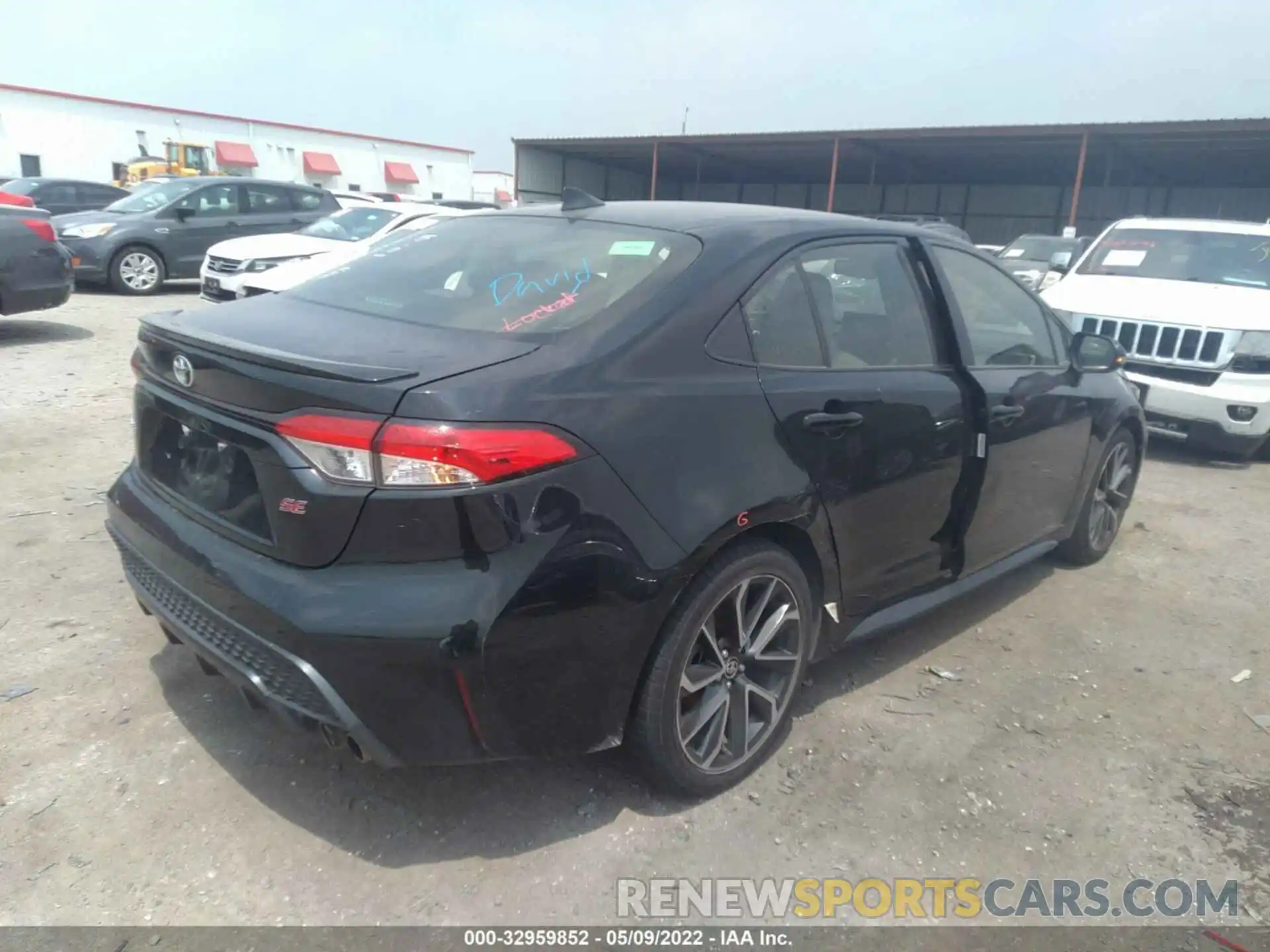 4 Photograph of a damaged car JTDS4RCE2LJ022217 TOYOTA COROLLA 2020