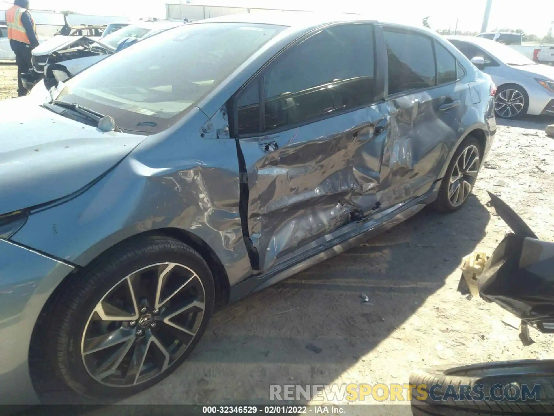 6 Photograph of a damaged car JTDS4RCE2LJ022797 TOYOTA COROLLA 2020