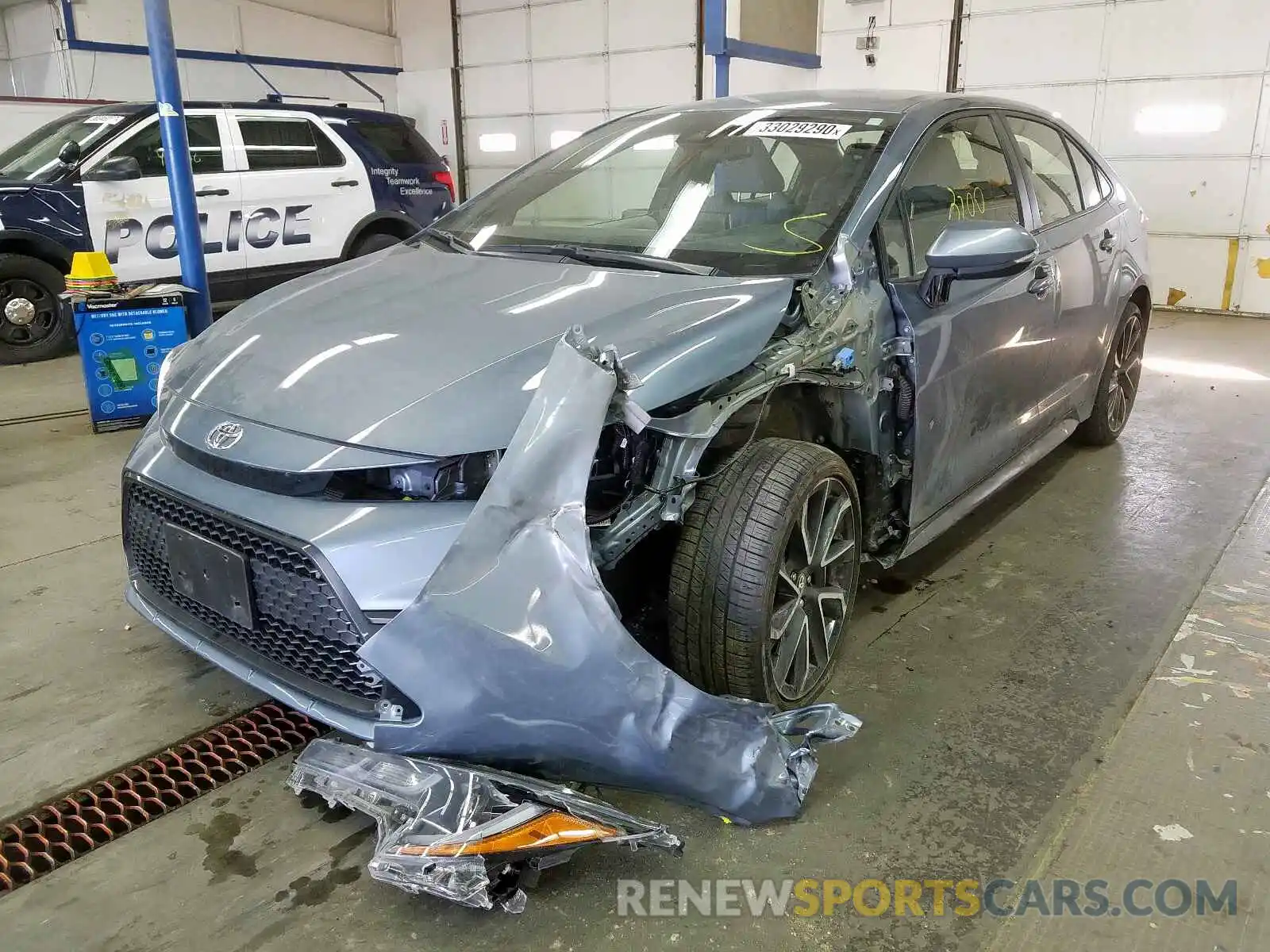 2 Photograph of a damaged car JTDS4RCE2LJ022816 TOYOTA COROLLA 2020